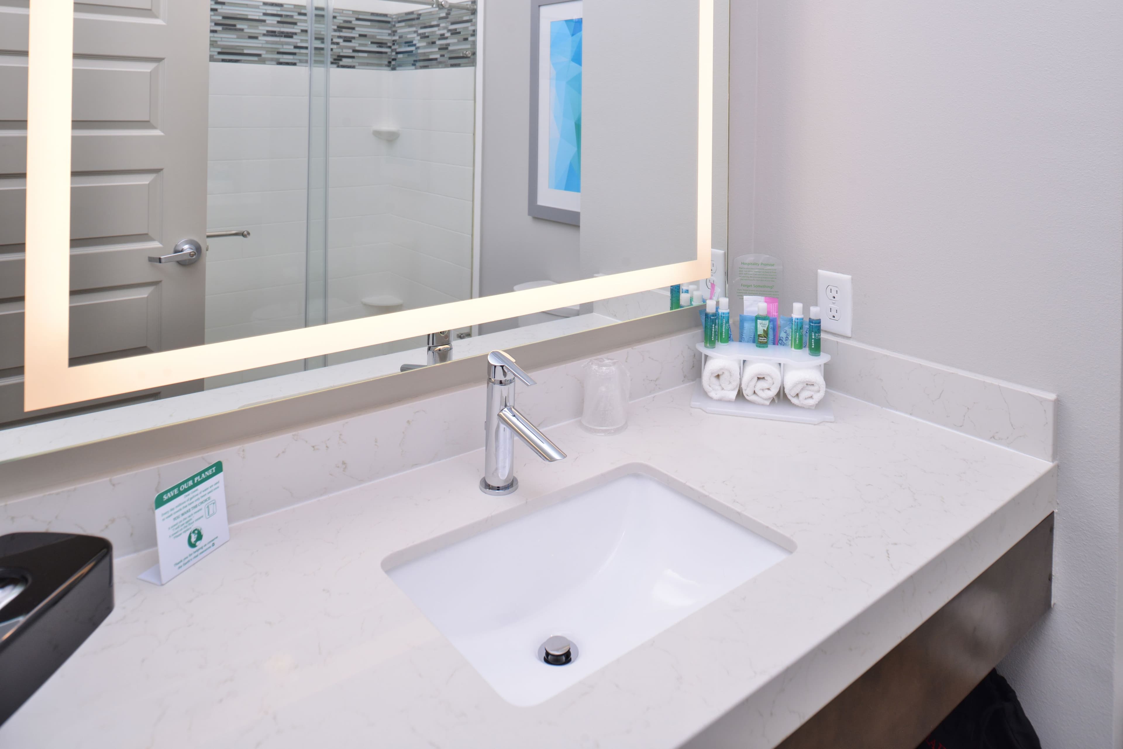 Holiday Inn Express & Suites Houston E - Pasadena — 28