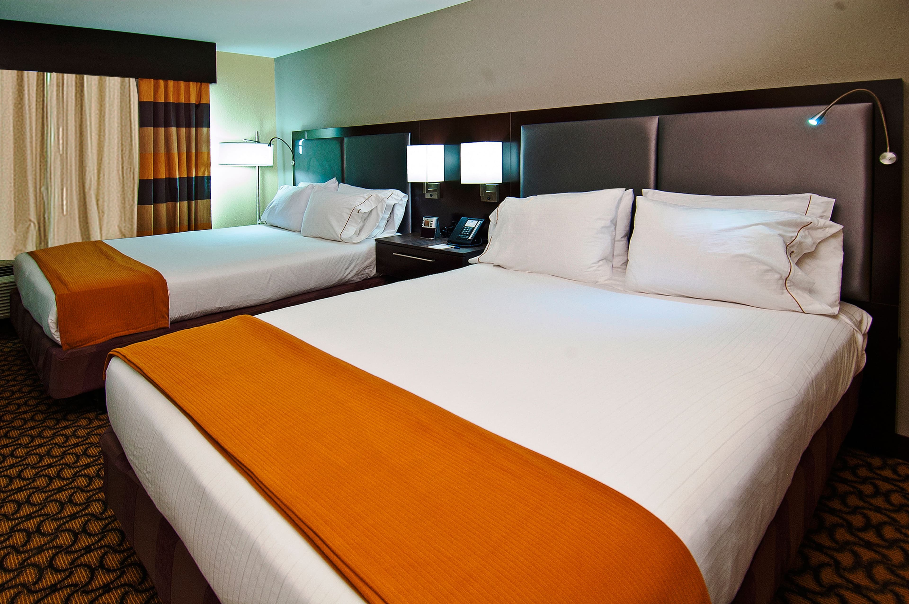 Holiday Inn Express & Suites Jackson/Pearl Intl Airport — 14