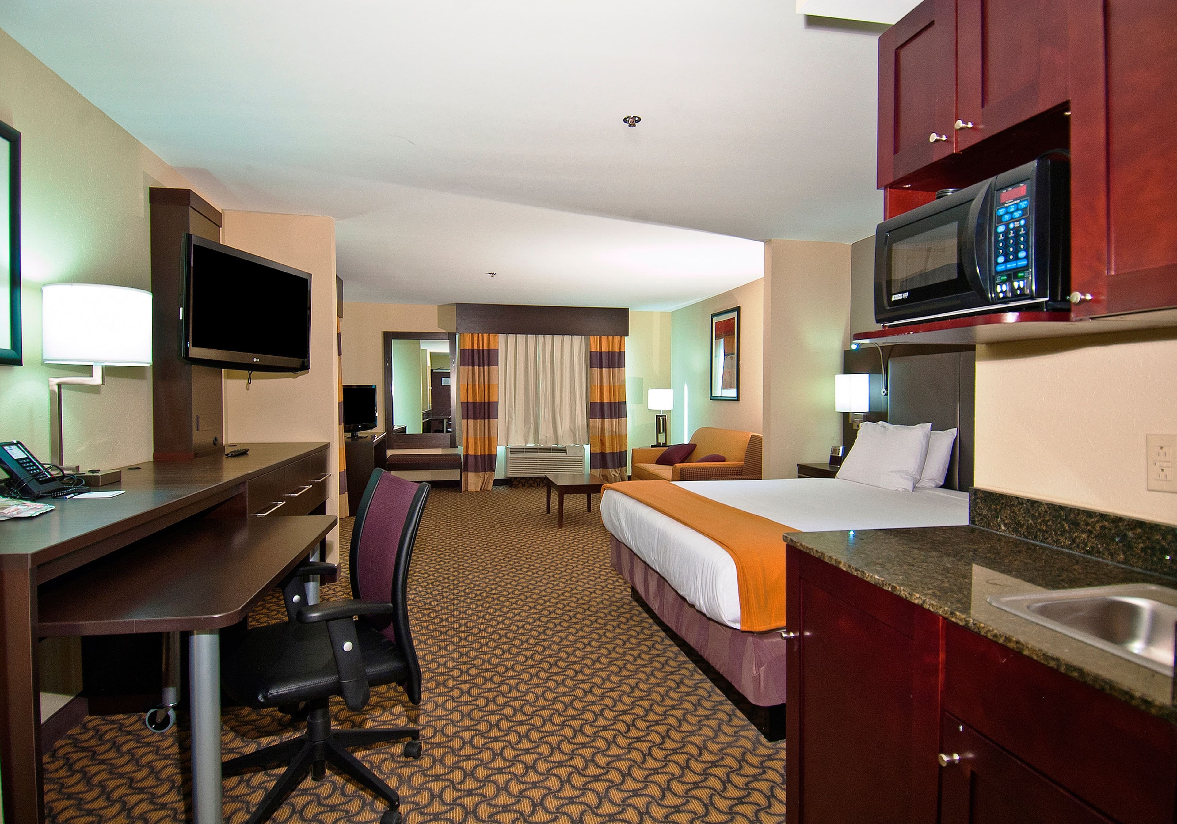 Holiday Inn Express & Suites Jackson/Pearl Intl Airport — 25
