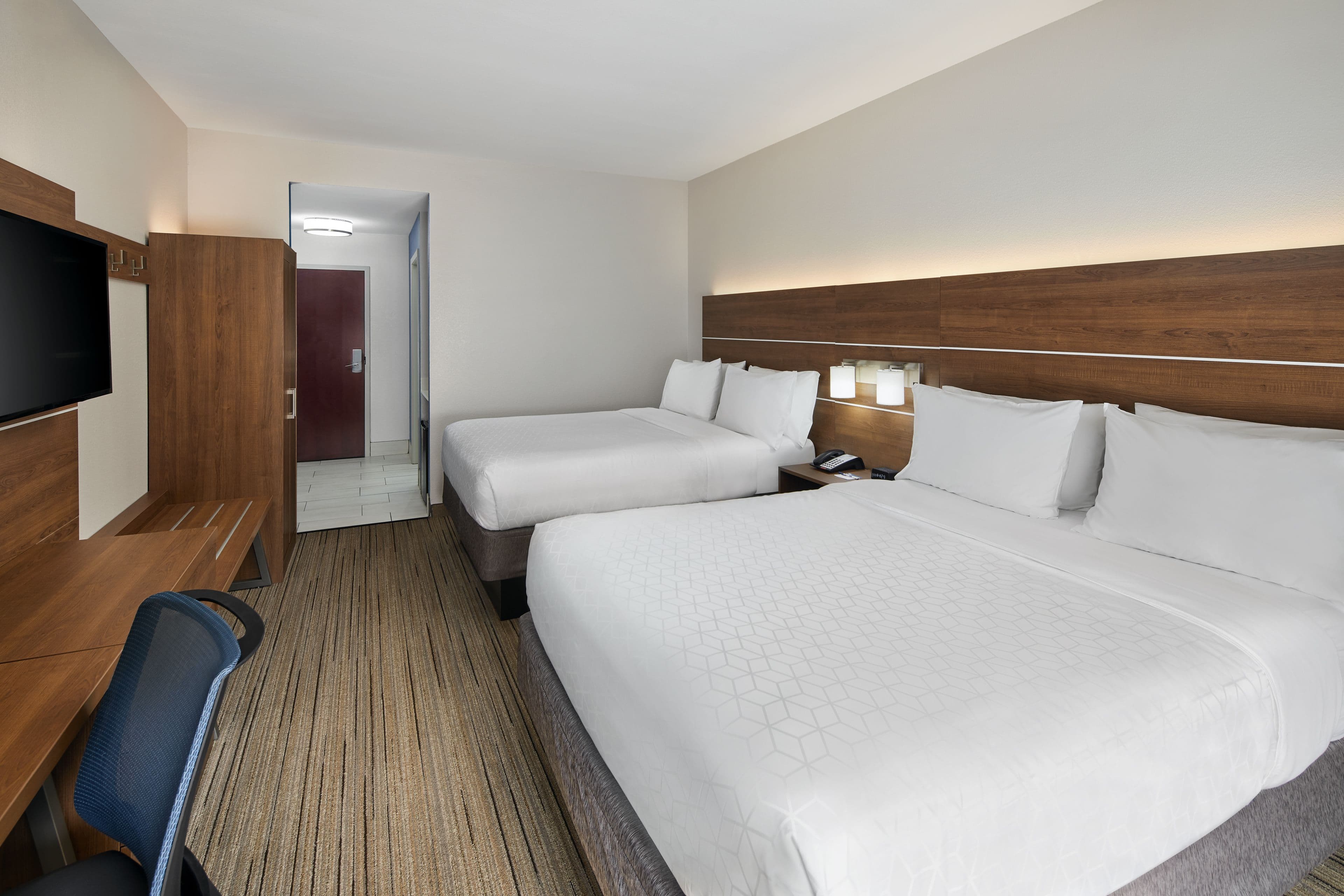 Holiday Inn Express & Suites Pensacola West-Navy Base — 14