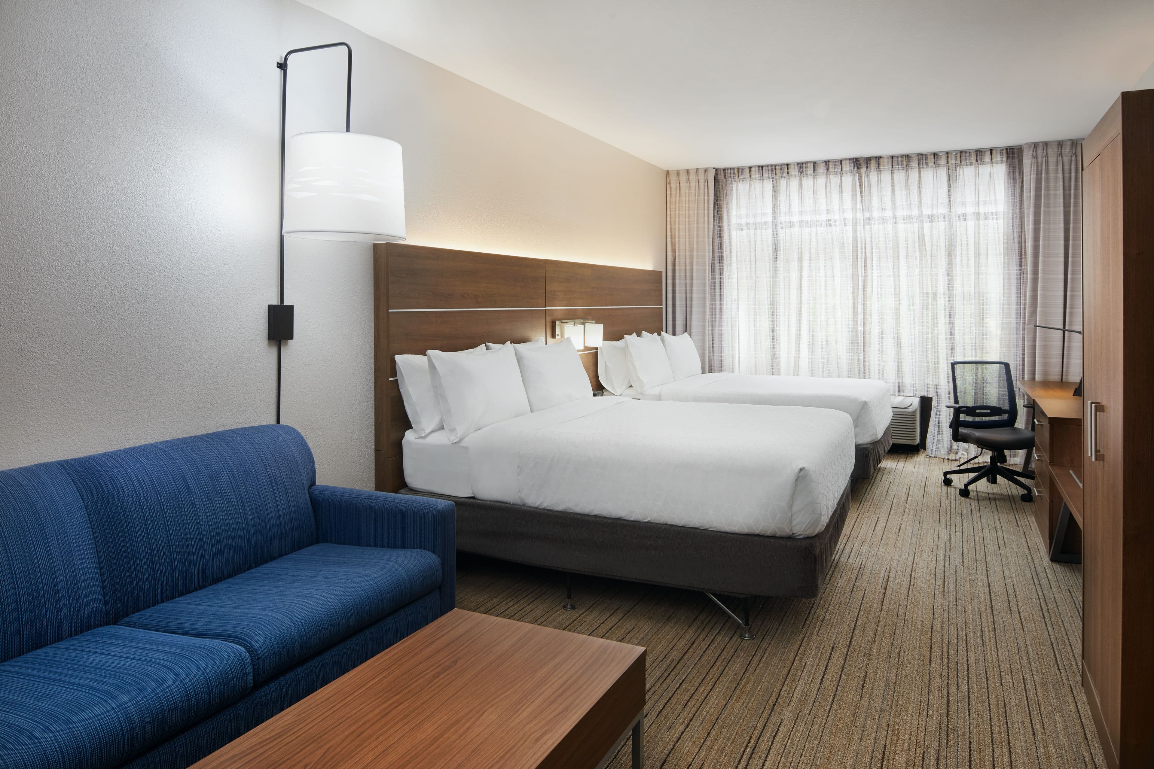 Holiday Inn Express & Suites Pensacola West-Navy Base — 24