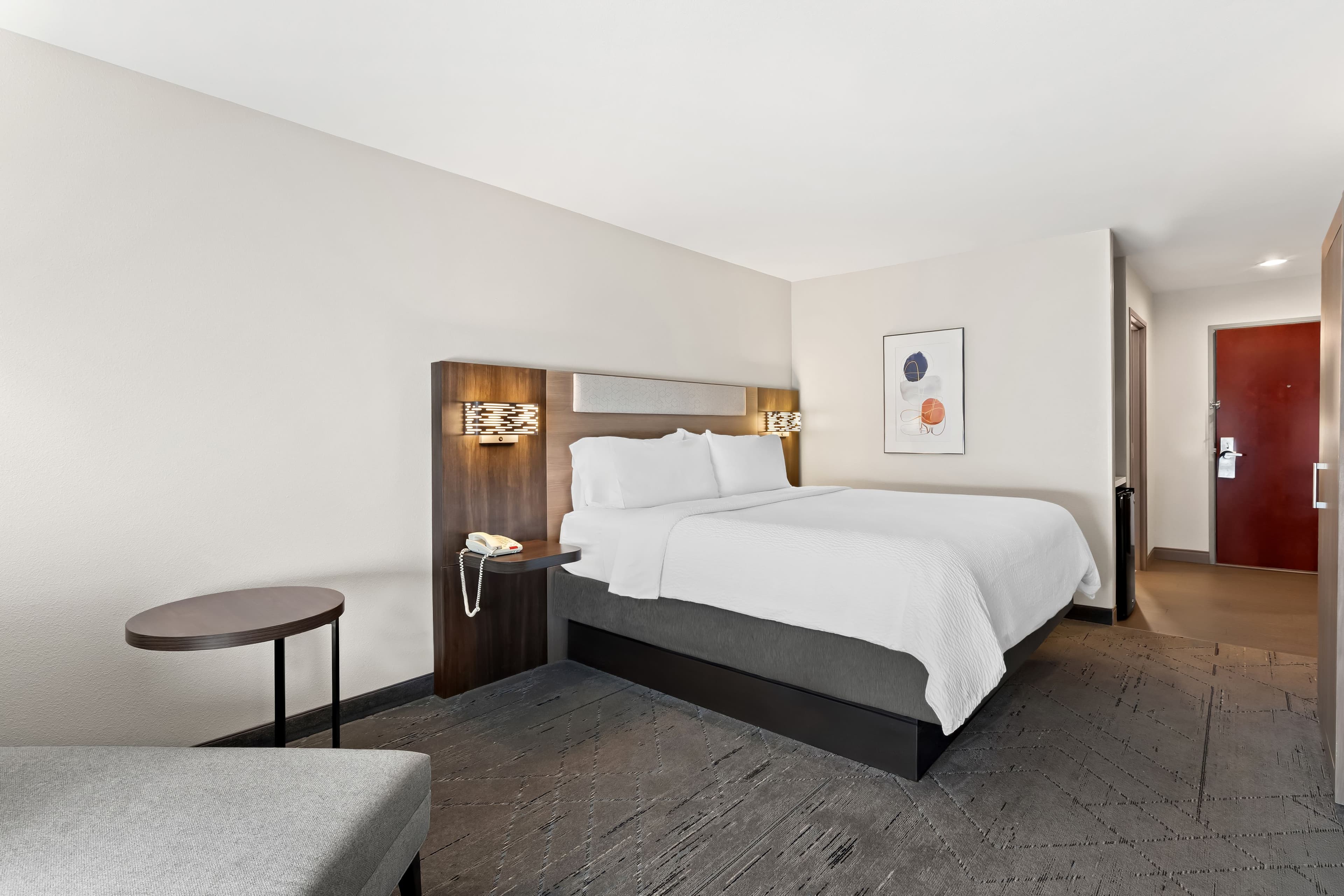 Holiday Inn Express & Suites Perry — 6