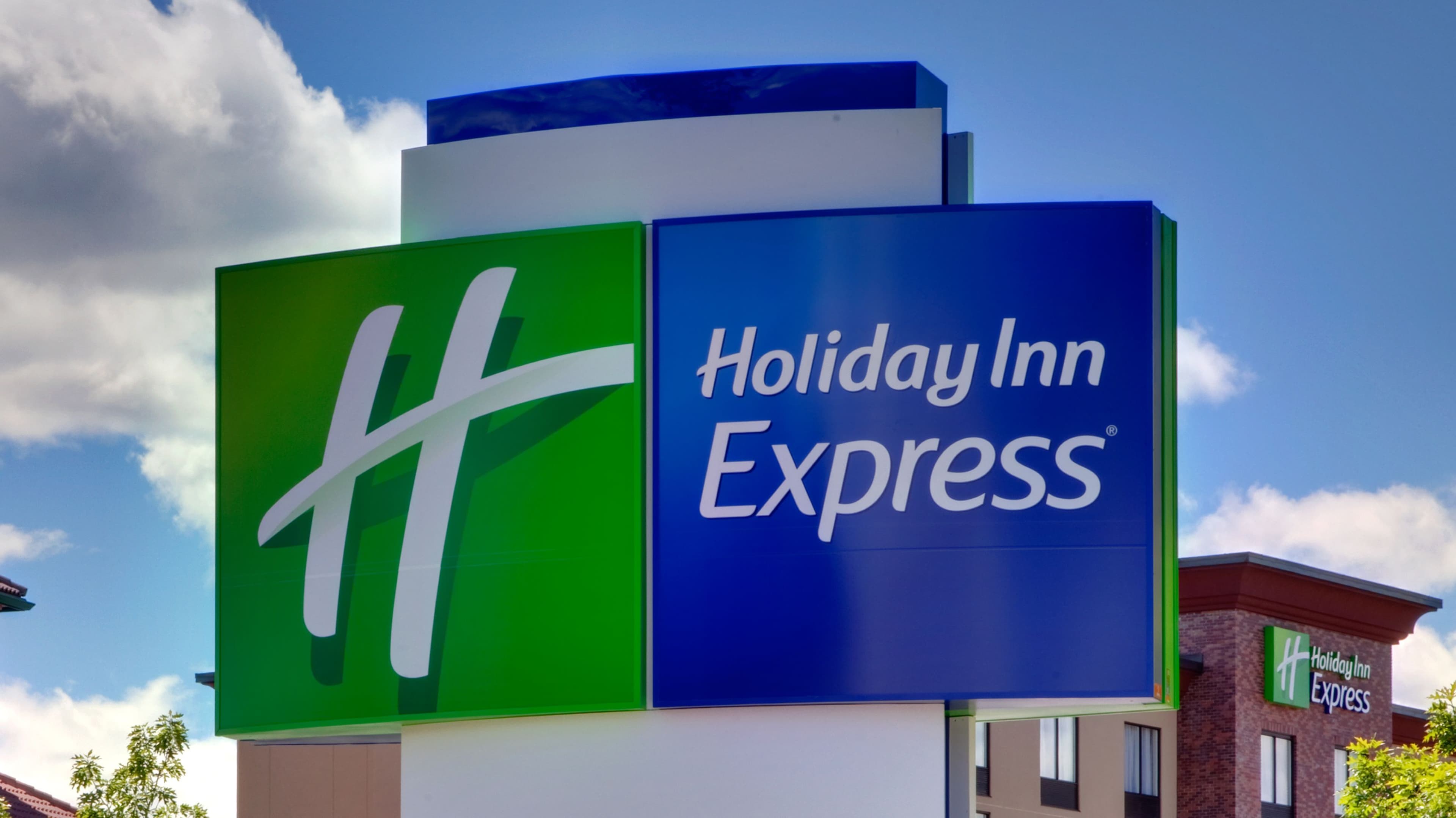 Holiday Inn Express & Suites Perryton - Image 1