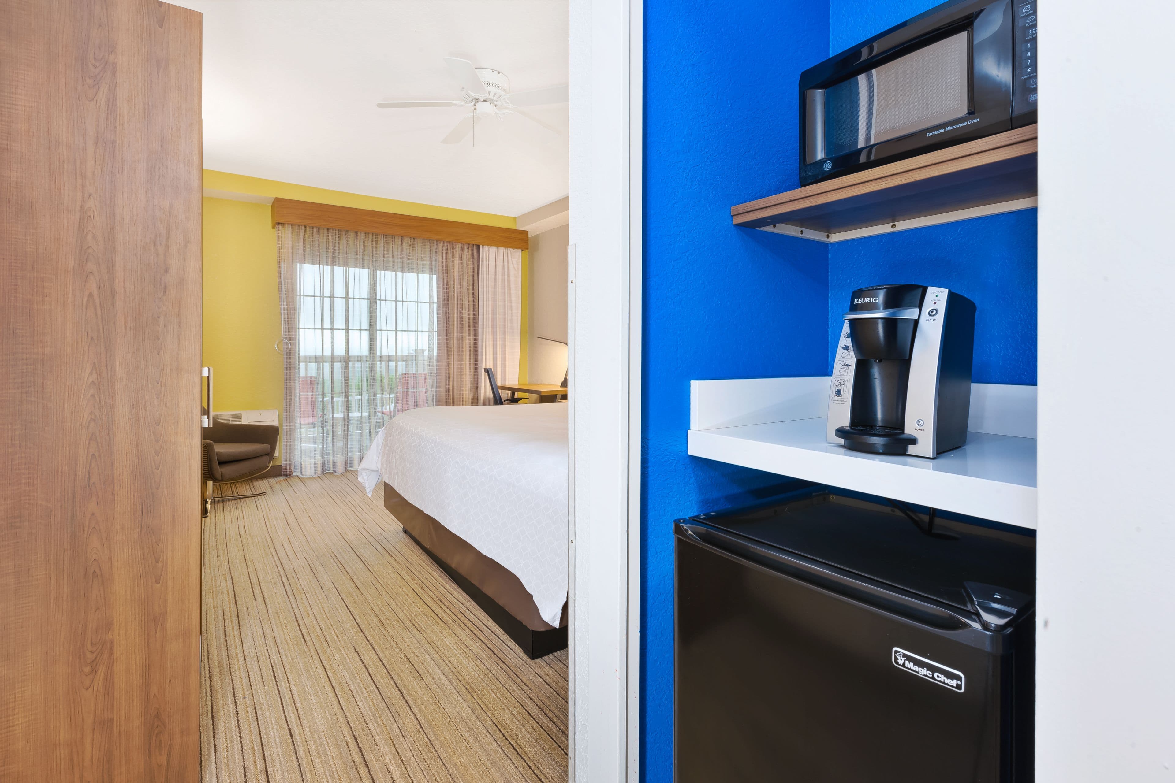 Holiday Inn Express & Suites Petoskey — 14