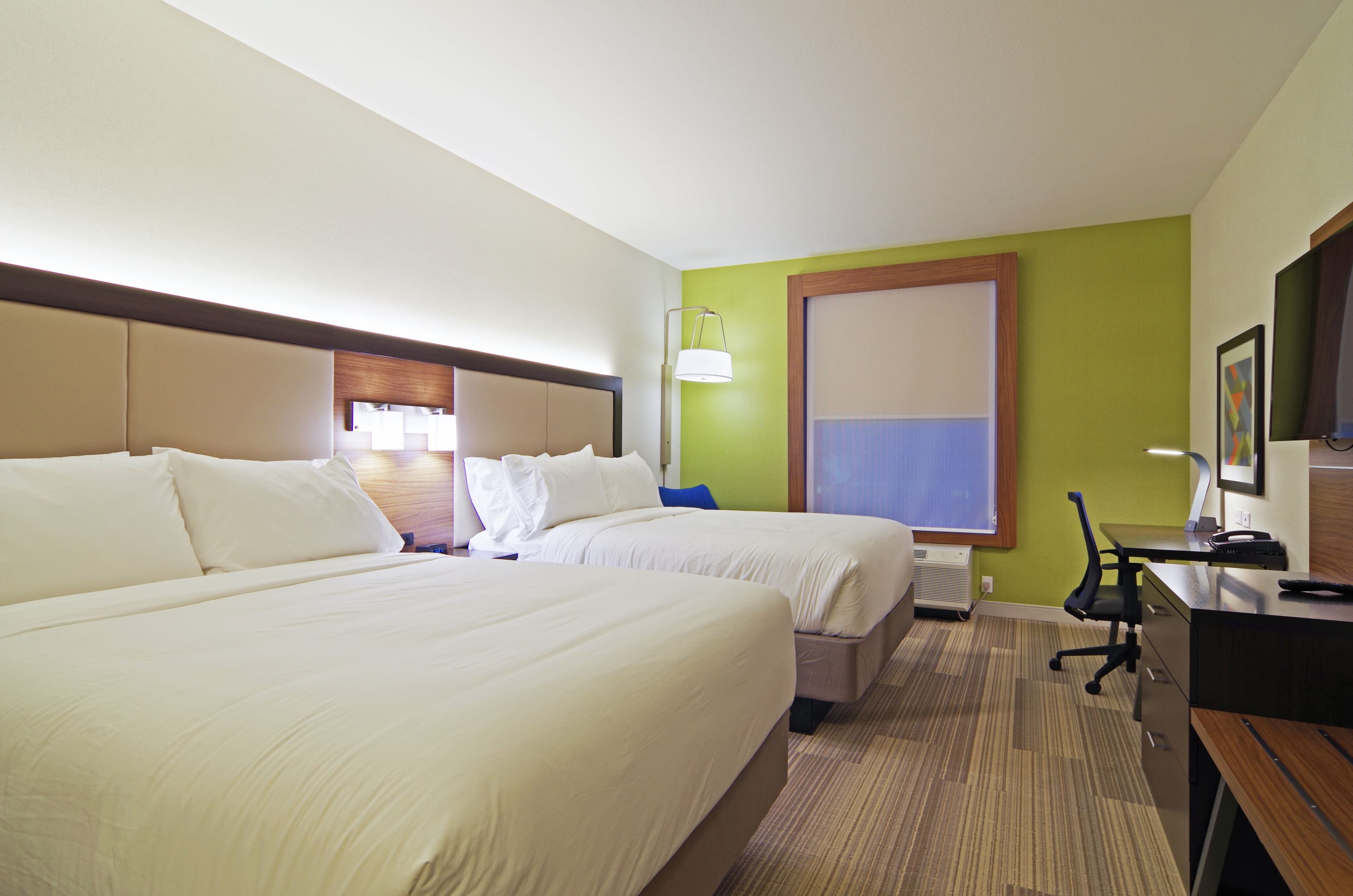 Holiday Inn Express & Suites Phoenix North - Scottsdale — 26