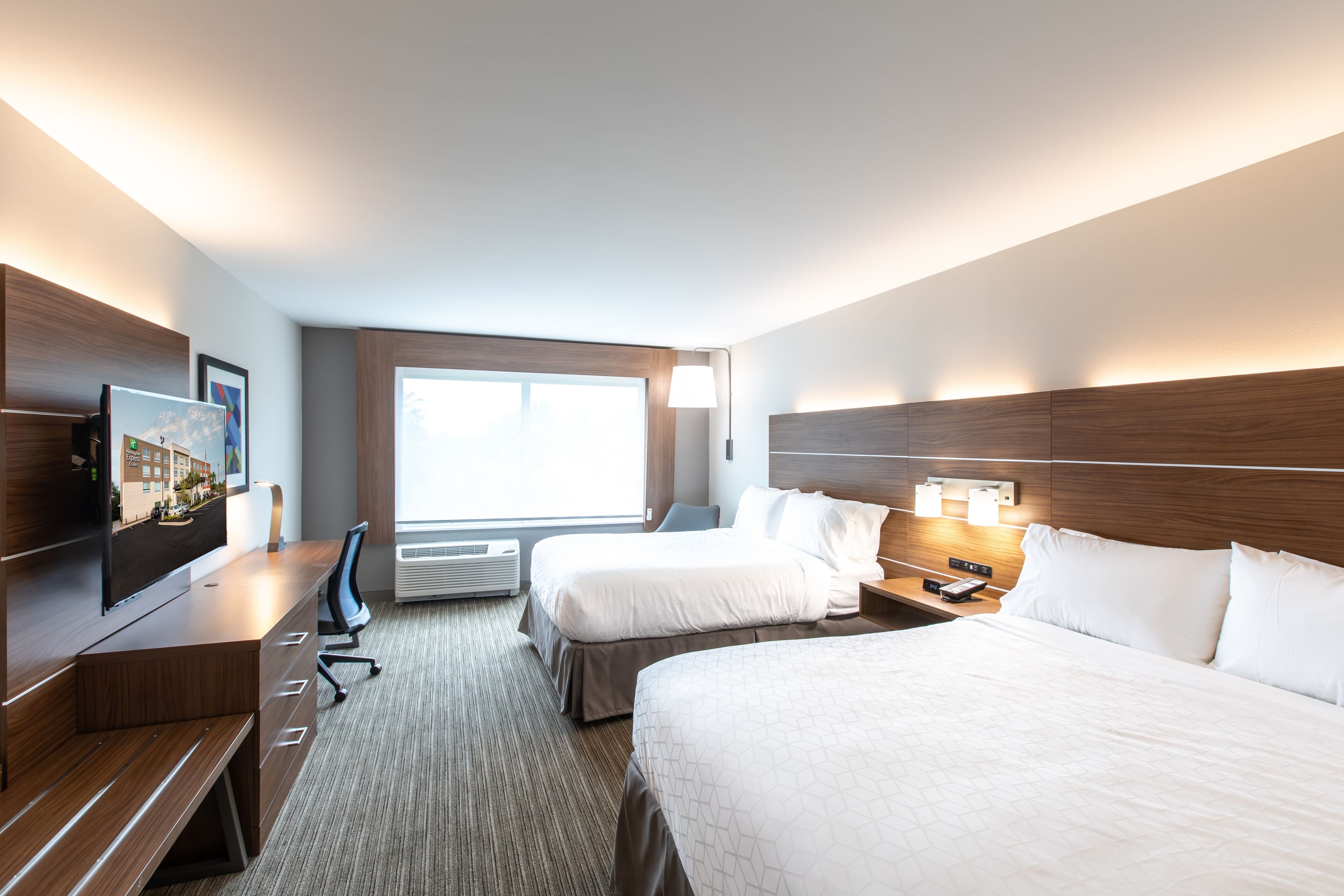 Holiday Inn Express & Suites Greenville S - Piedmont — 24