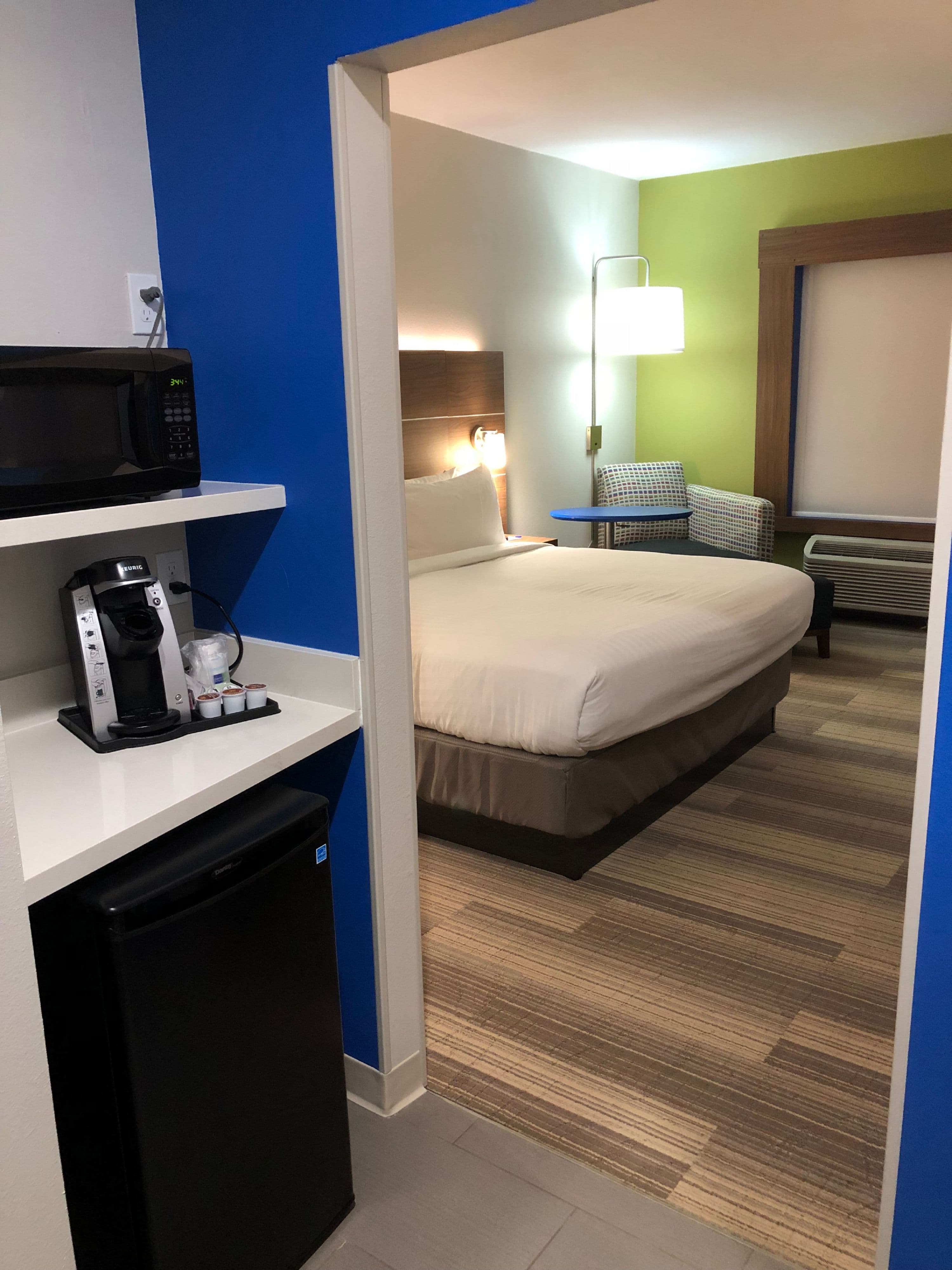 Holiday Inn Express & Suites Pineville-Alexandria Area — 12