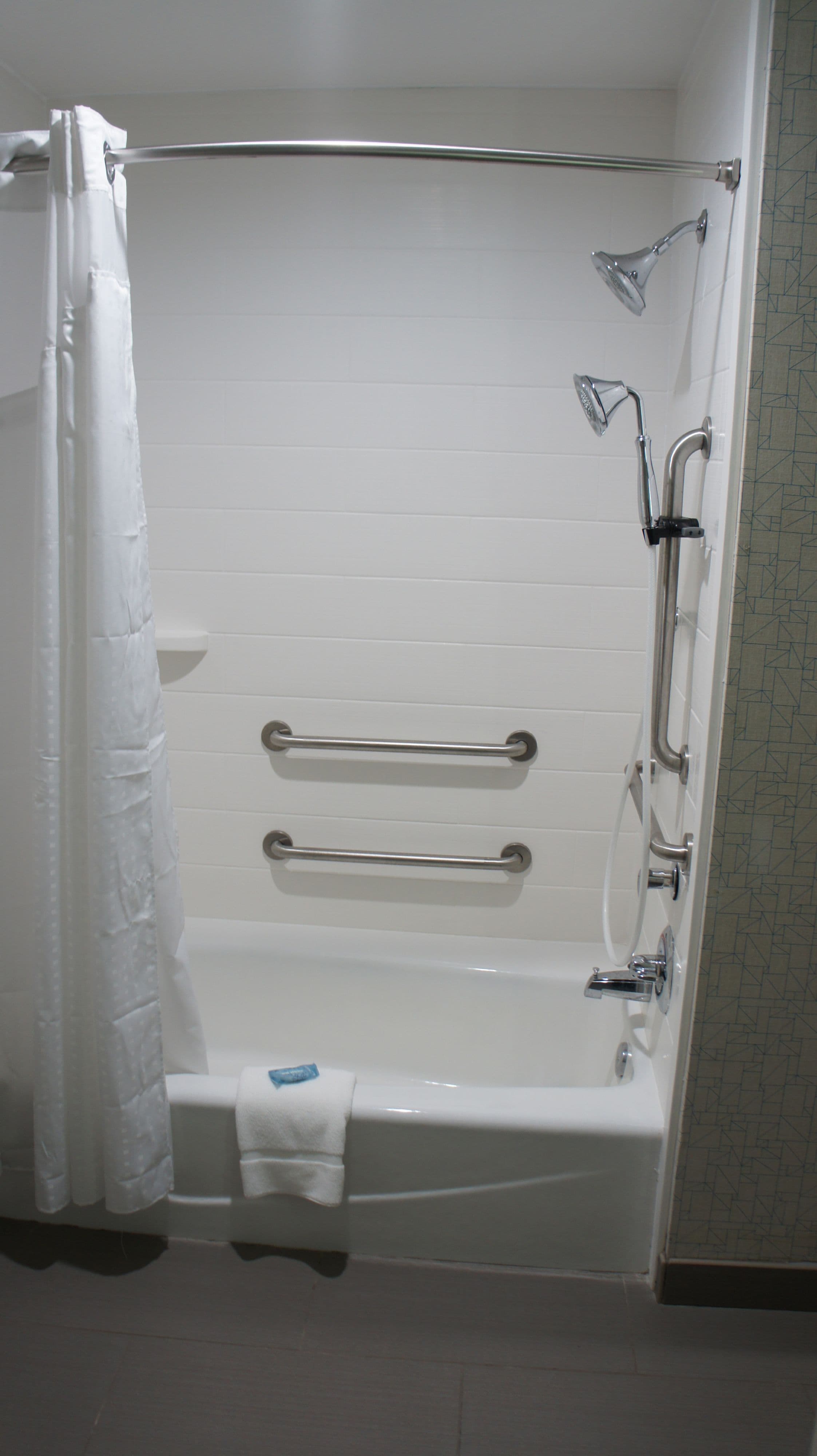 Holiday Inn Express & Suites Pineville-Alexandria Area — 32