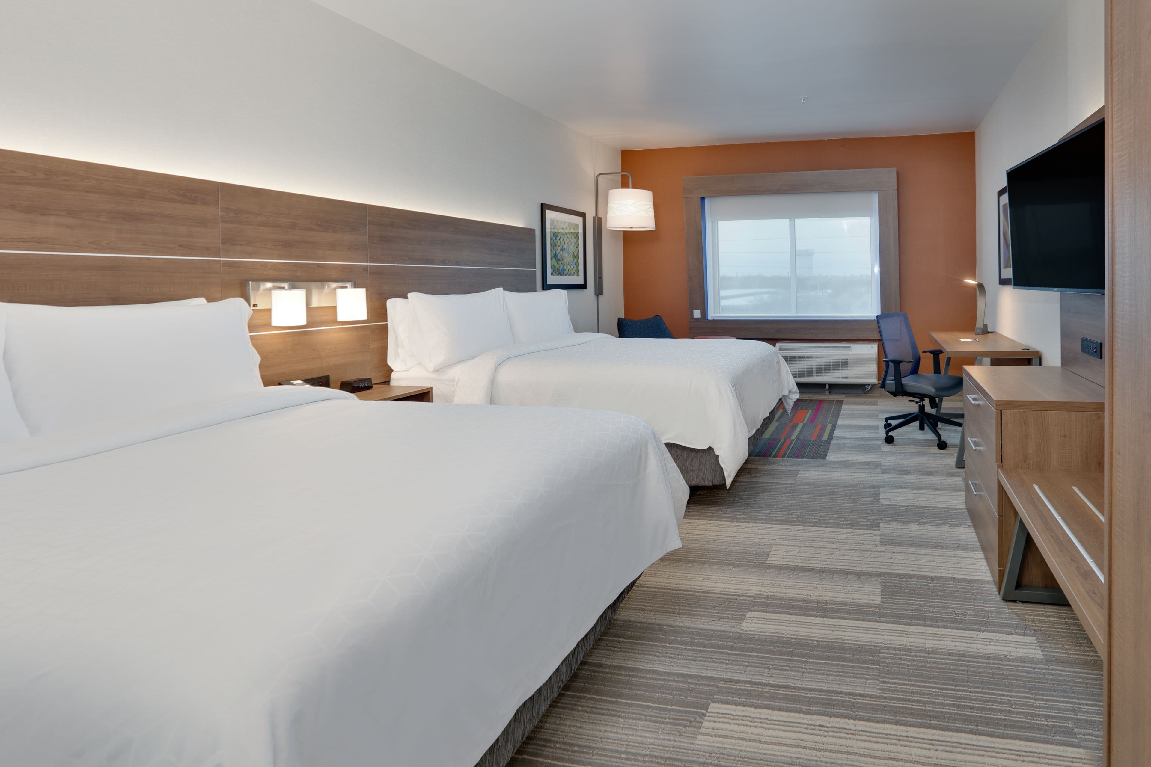 Holiday Inn Express & Suites Plano East - Richardson — 13