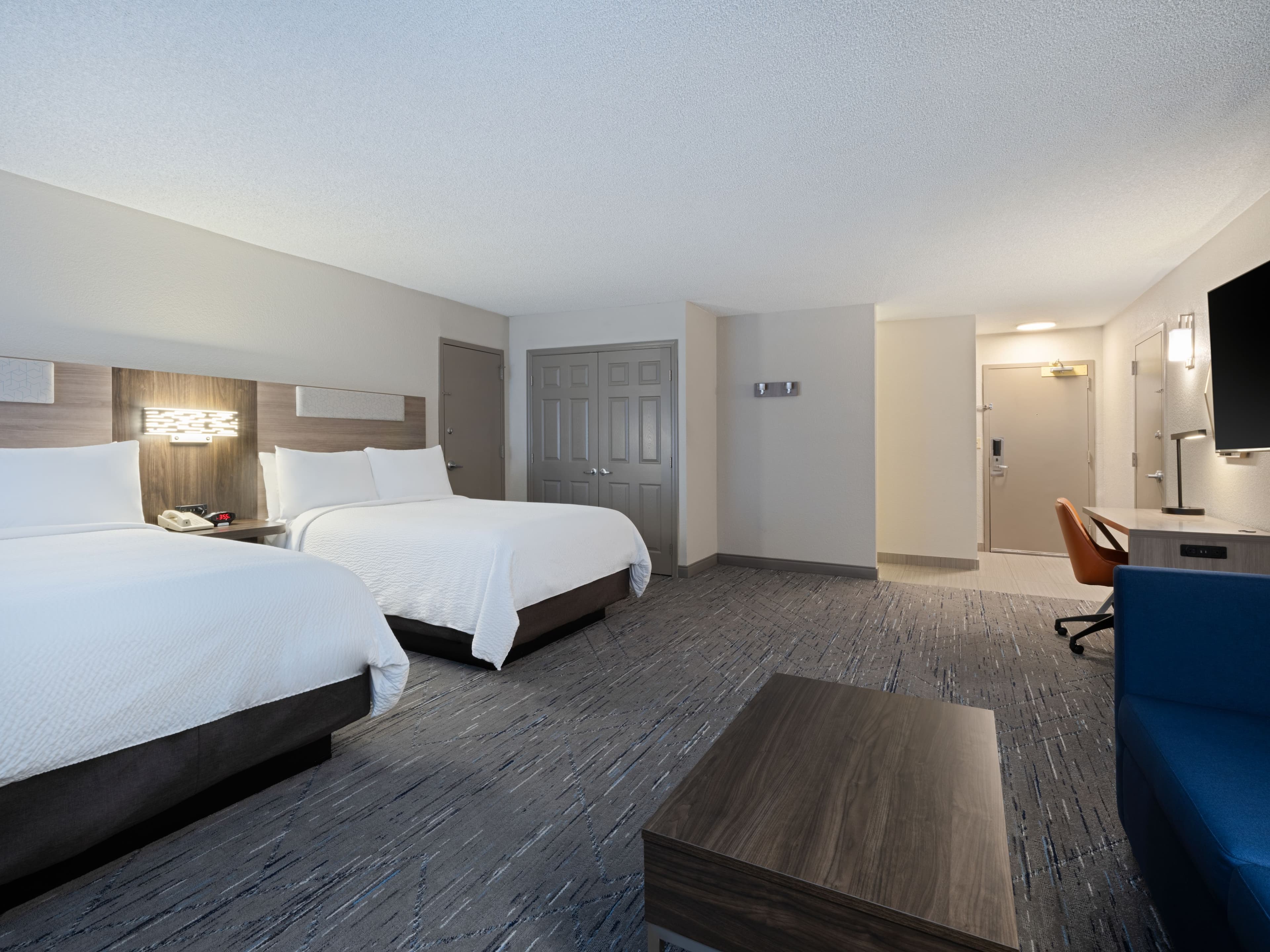 Holiday Inn Express & Suites Ft. Lauderdale-Plantation — 53