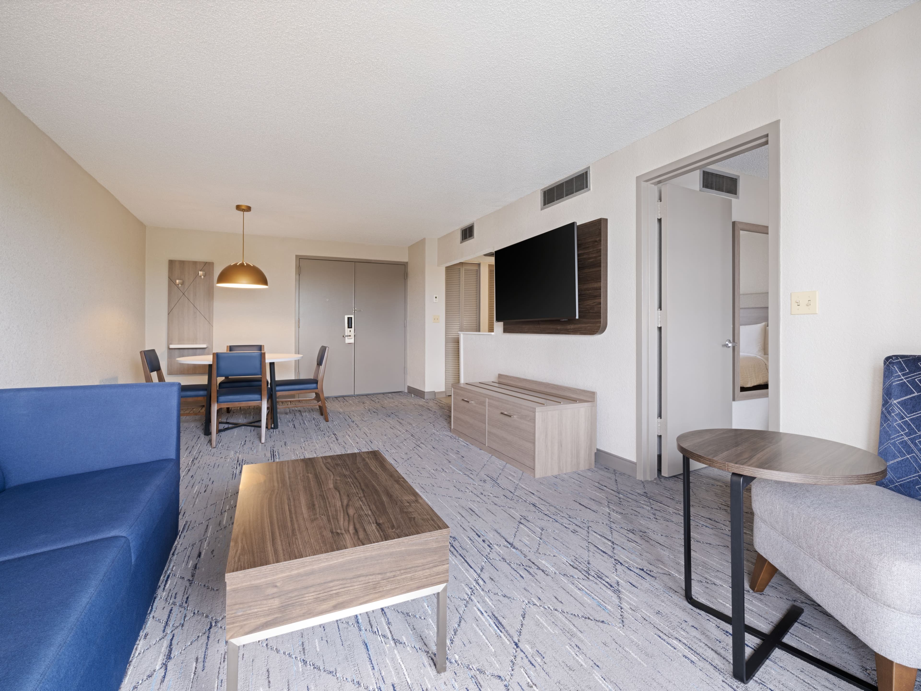 Holiday Inn Express & Suites Ft. Lauderdale-Plantation — 59