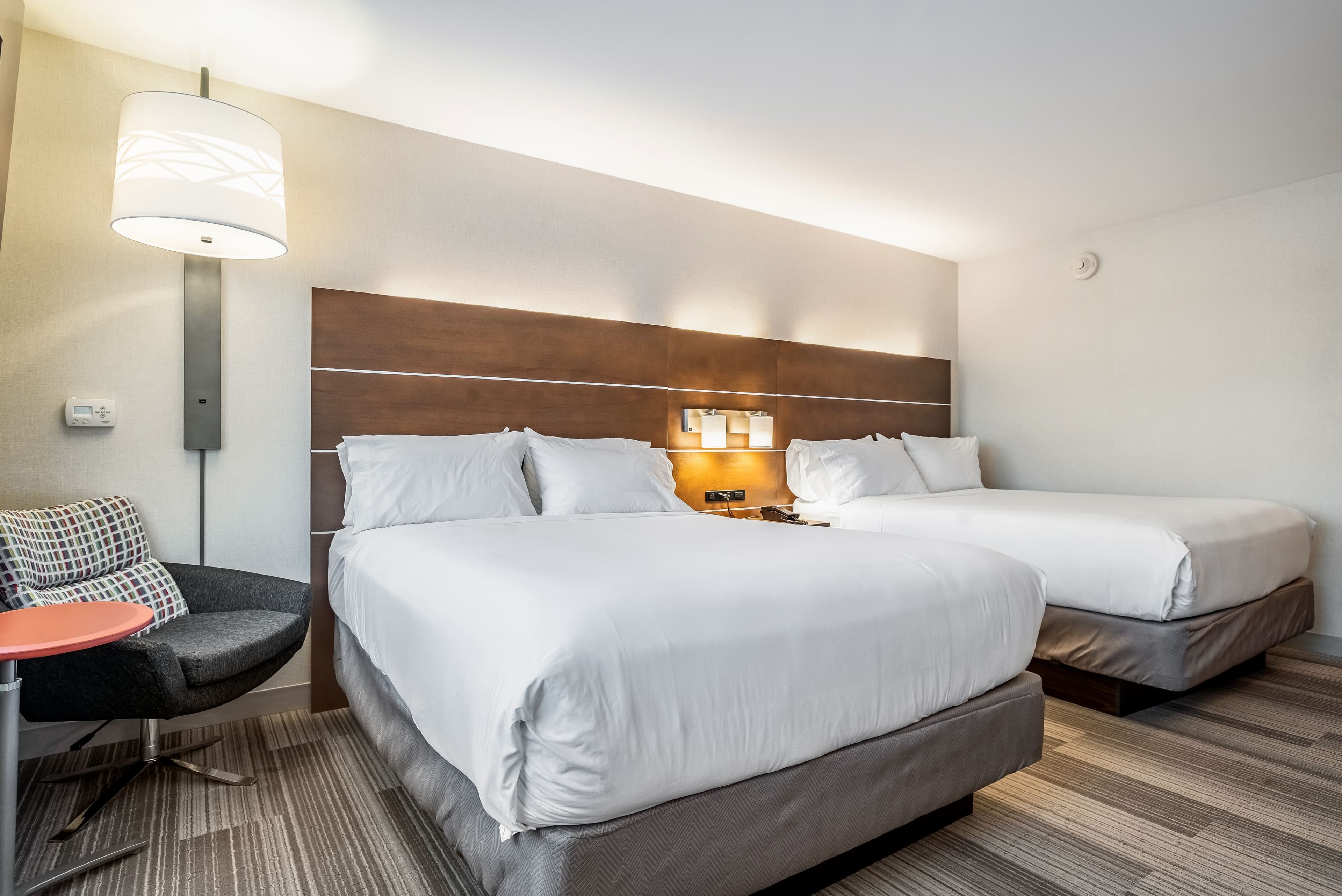 Holiday Inn Express & Suites Platteville — 15