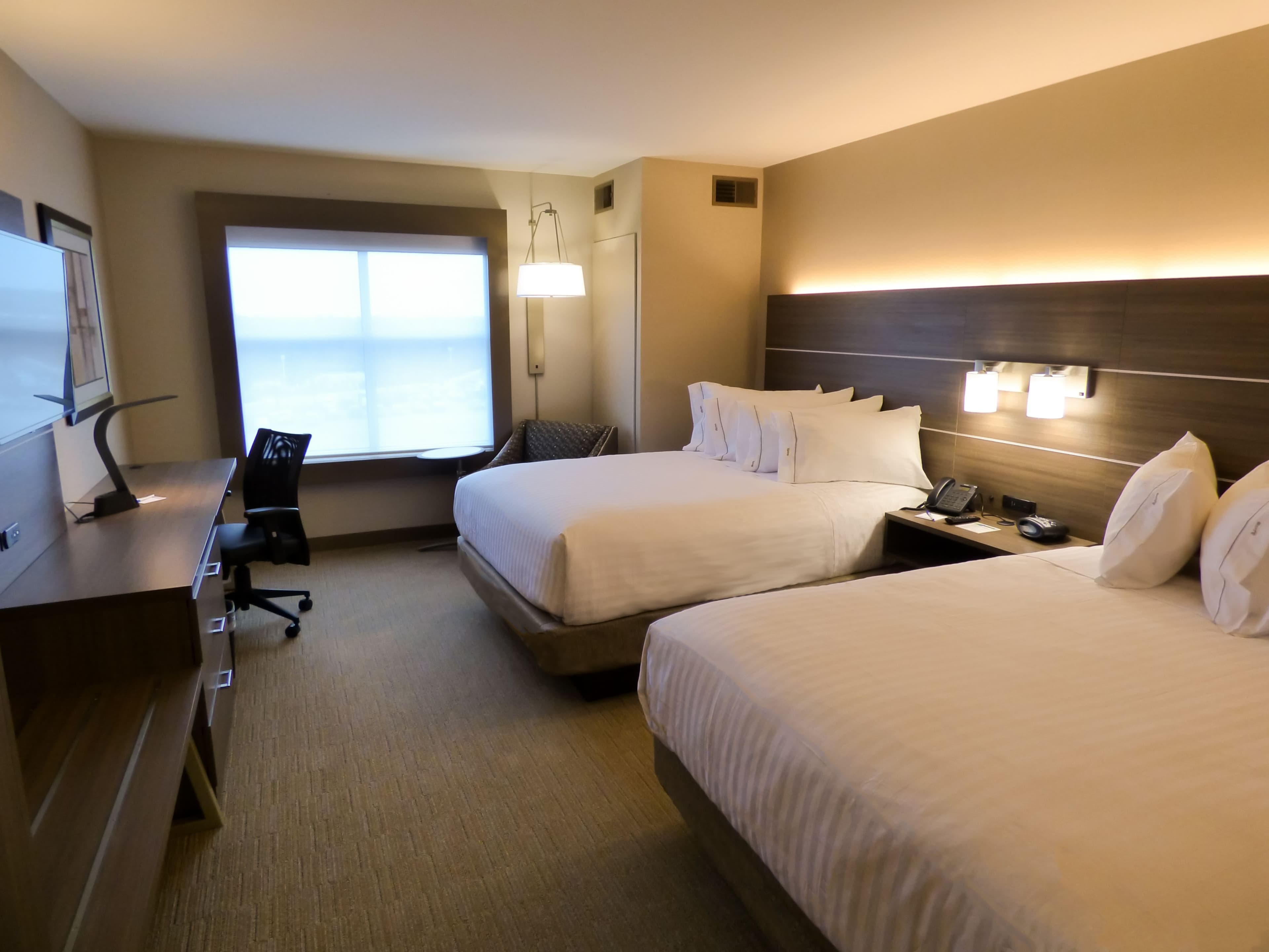 Holiday Inn Express & Suites Plymouth - Ann Arbor Area — 20