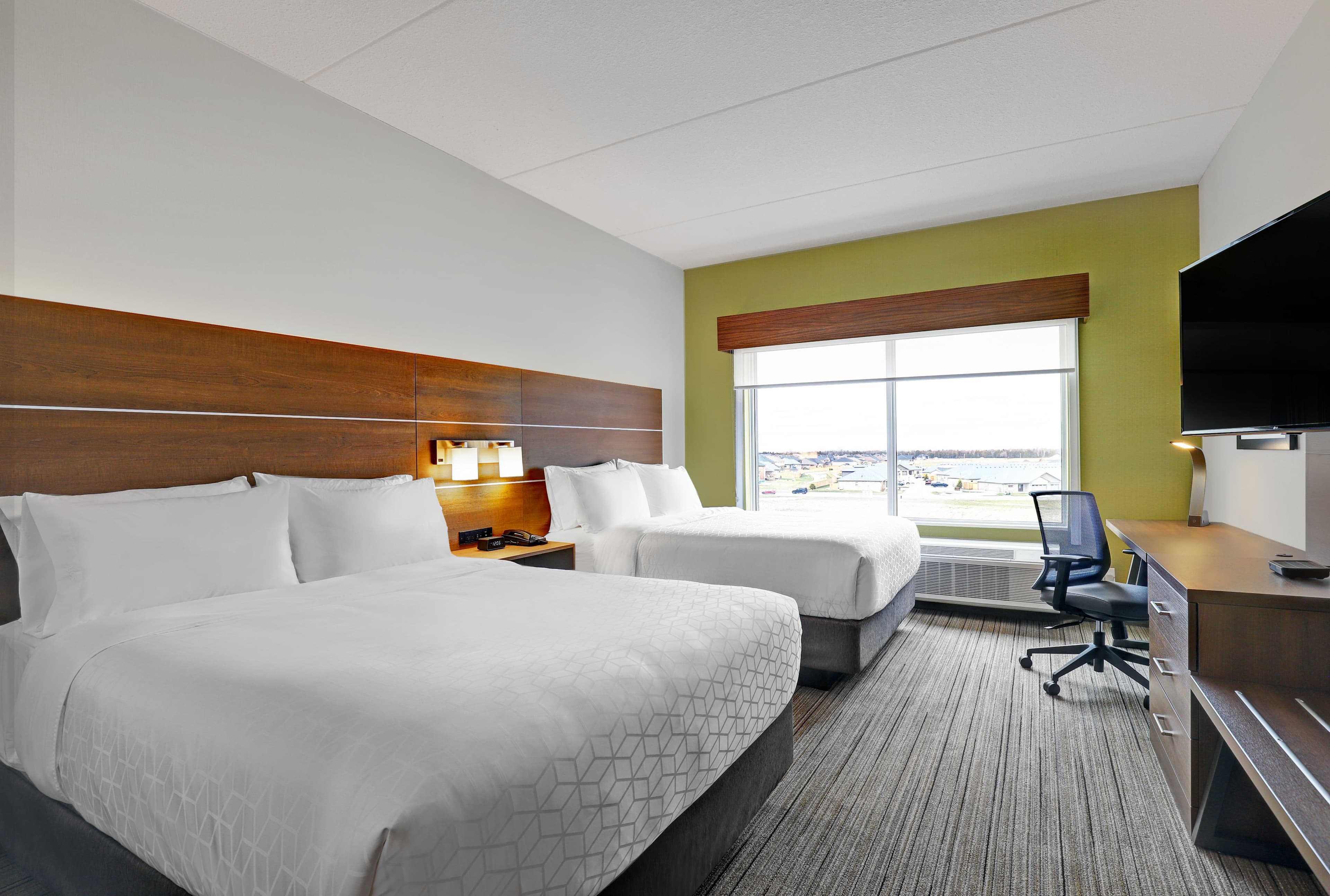 Holiday Inn Express & Suites Port Elgin — 14