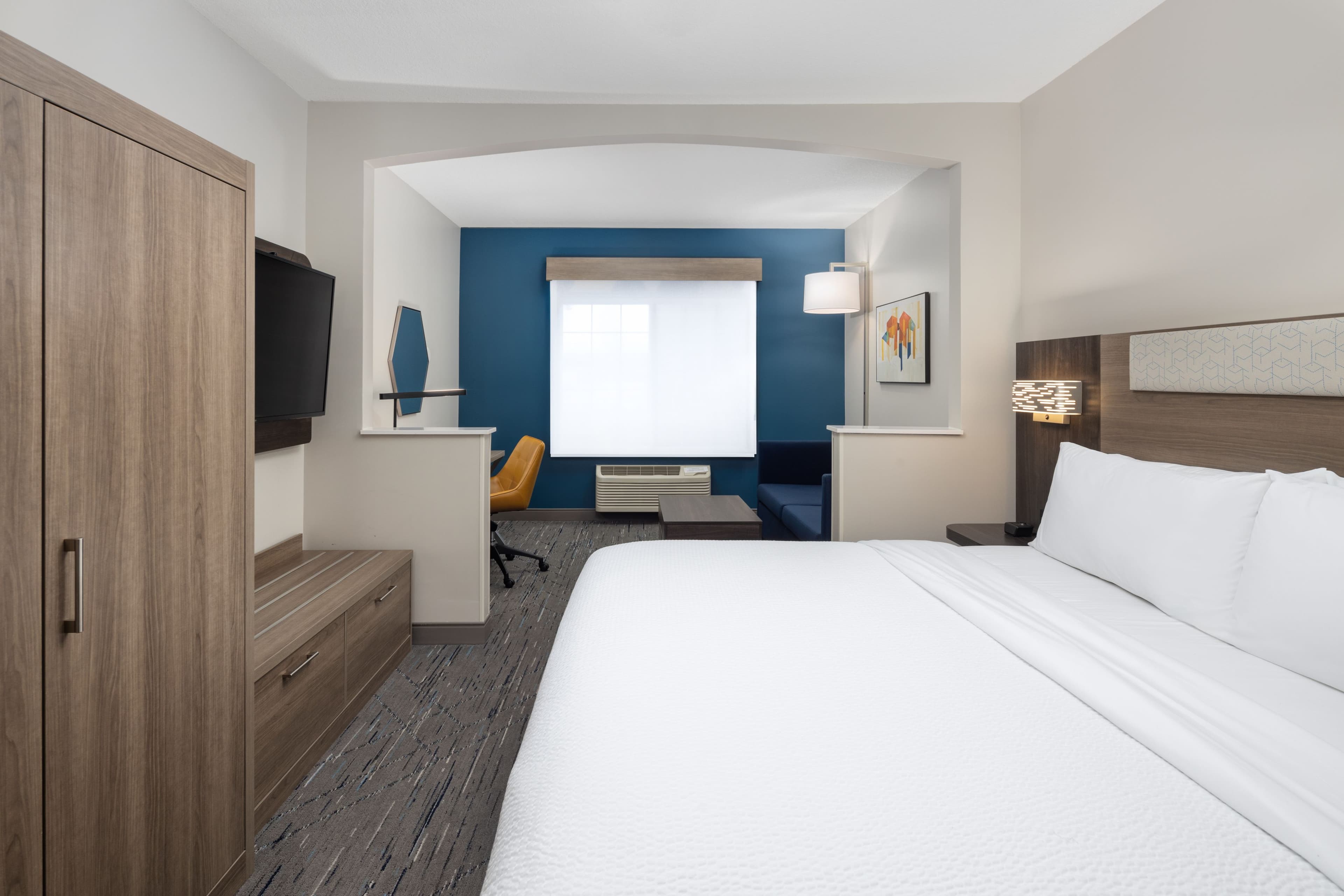 Holiday Inn Express & Suites Portland-Jantzen Beach — 18