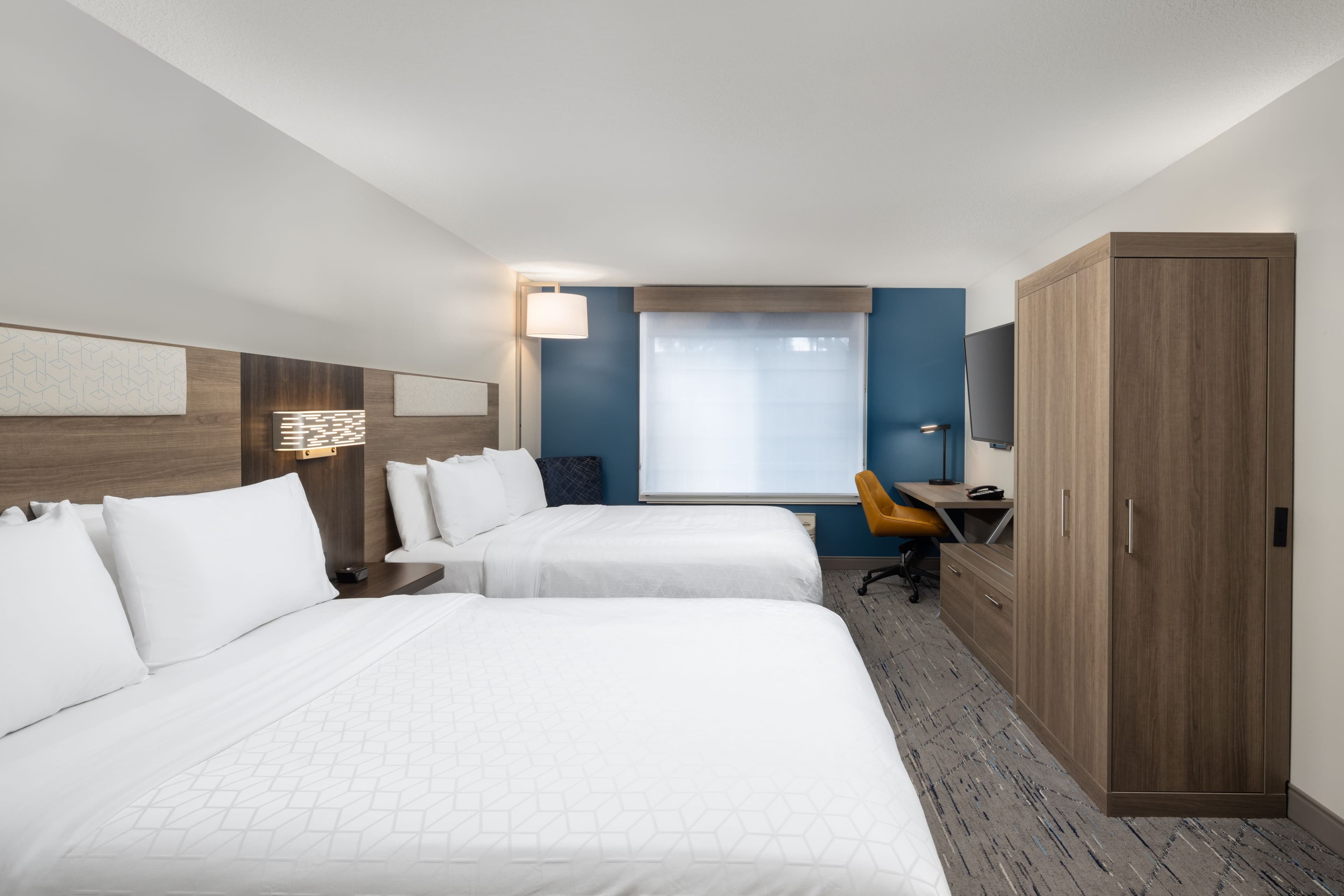 Holiday Inn Express & Suites Portland-Jantzen Beach — 95