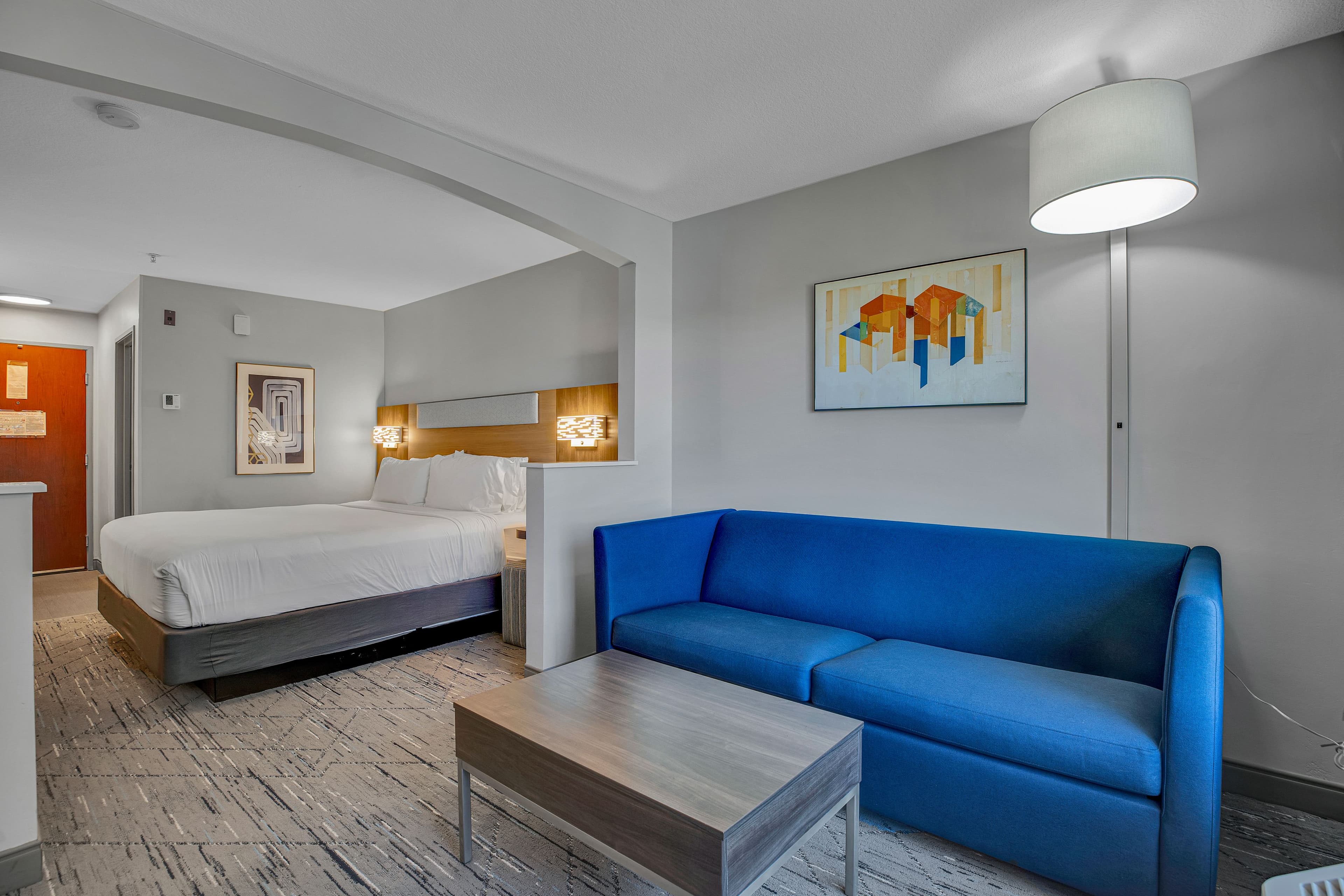 Holiday Inn Express & Suites Portland-Jantzen Beach — 24