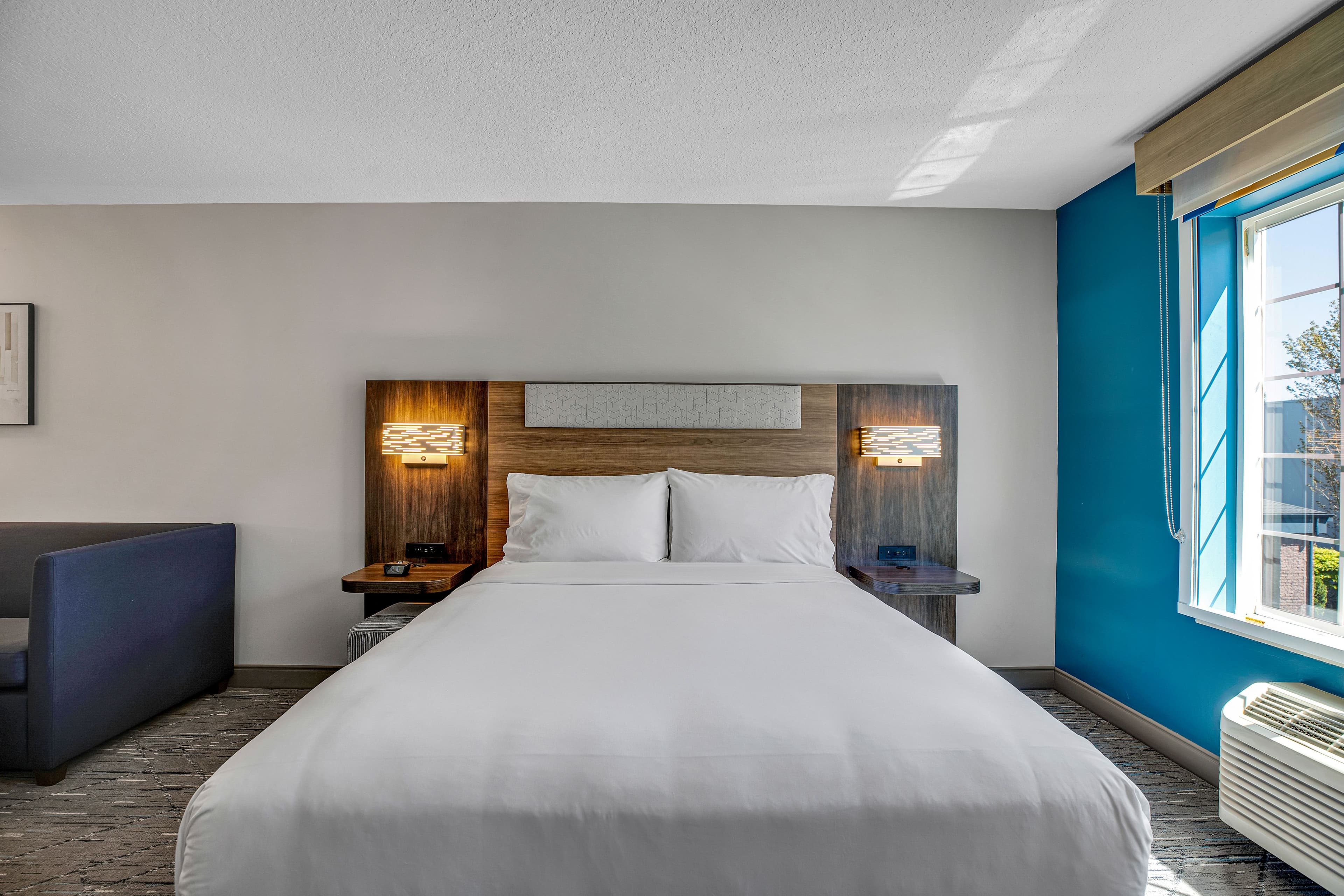 Holiday Inn Express & Suites Portland-Jantzen Beach — 31