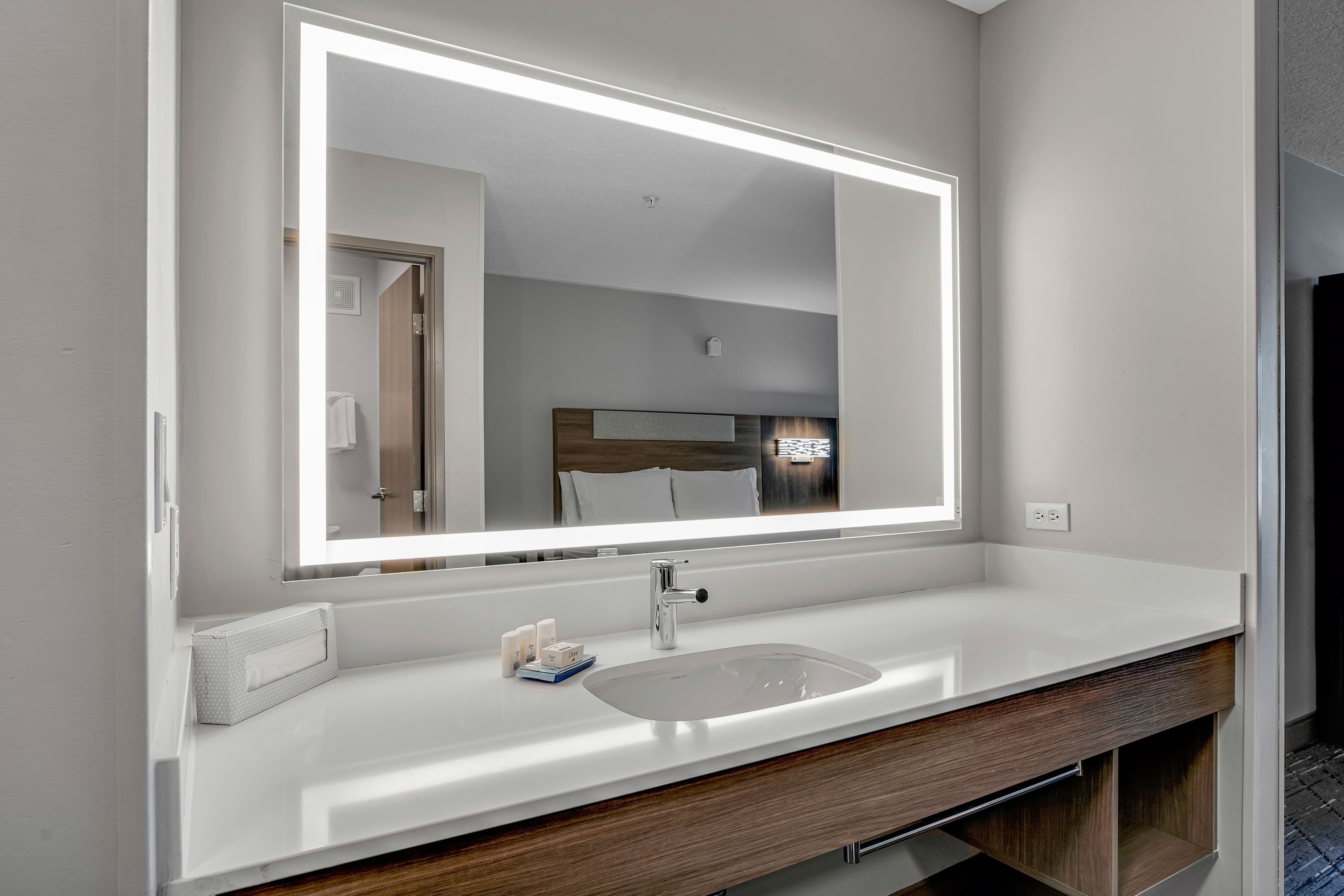 Standard Room - Image 7