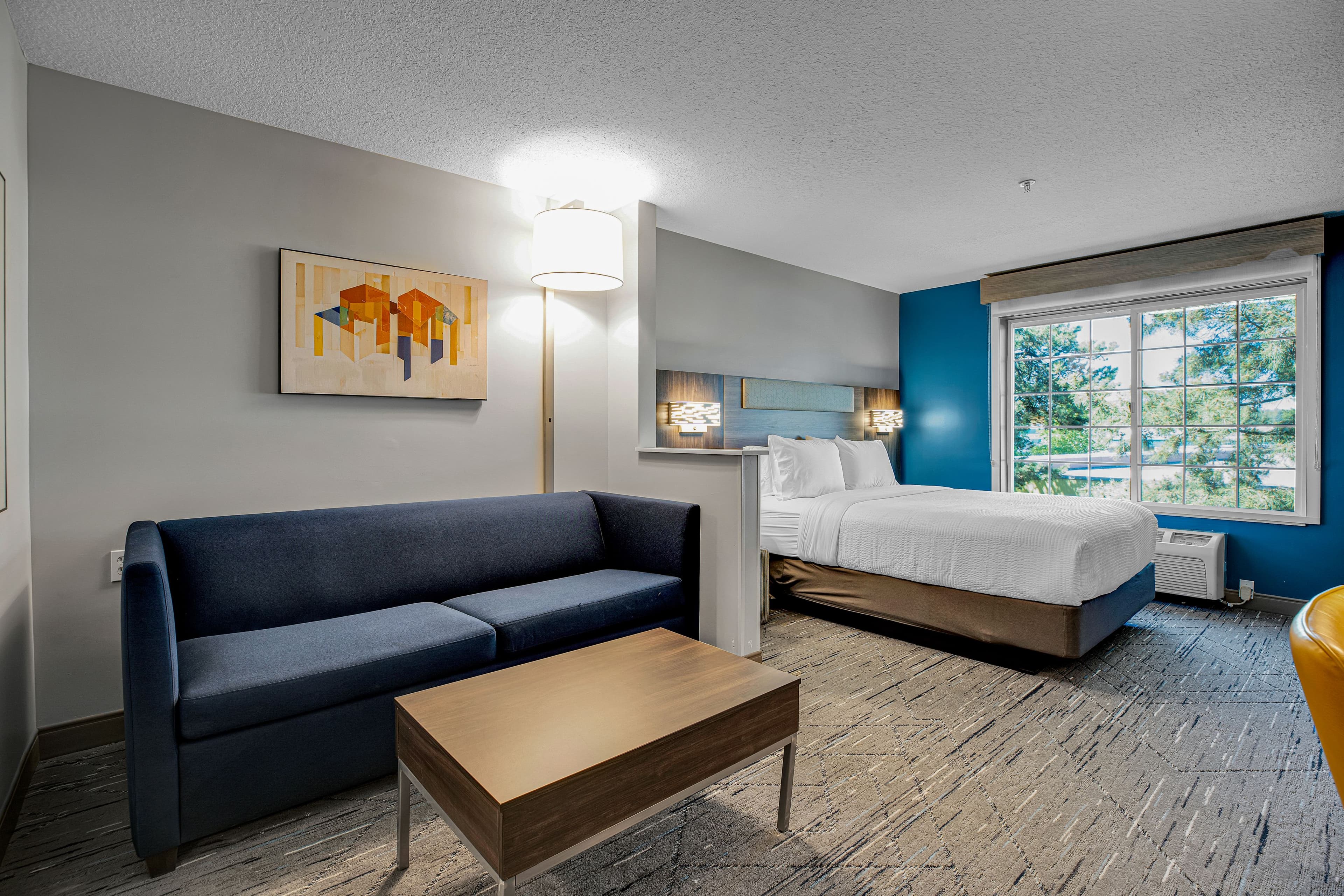 Holiday Inn Express & Suites Portland-Jantzen Beach — 25