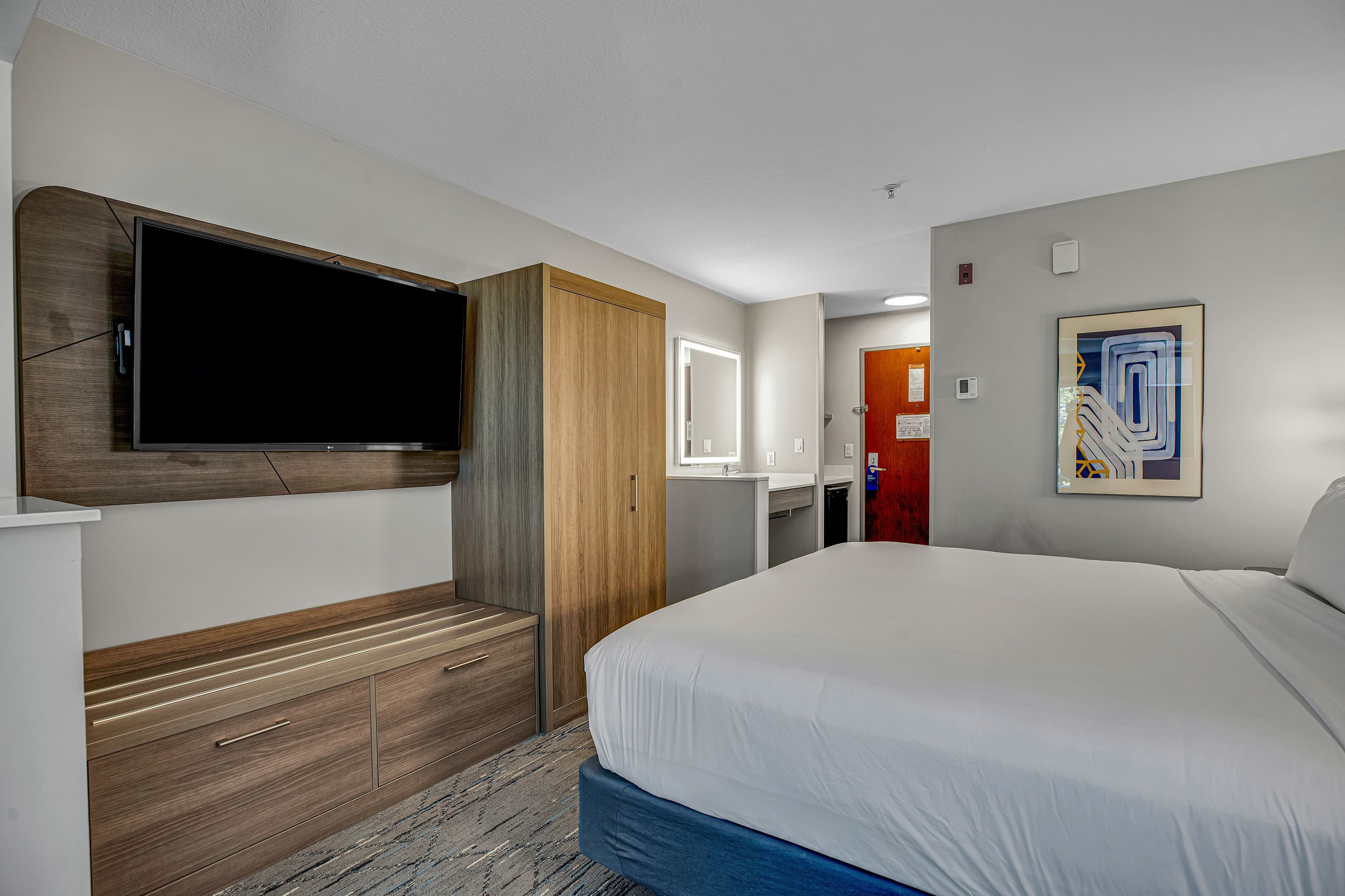 Holiday Inn Express & Suites Portland-Jantzen Beach — 35
