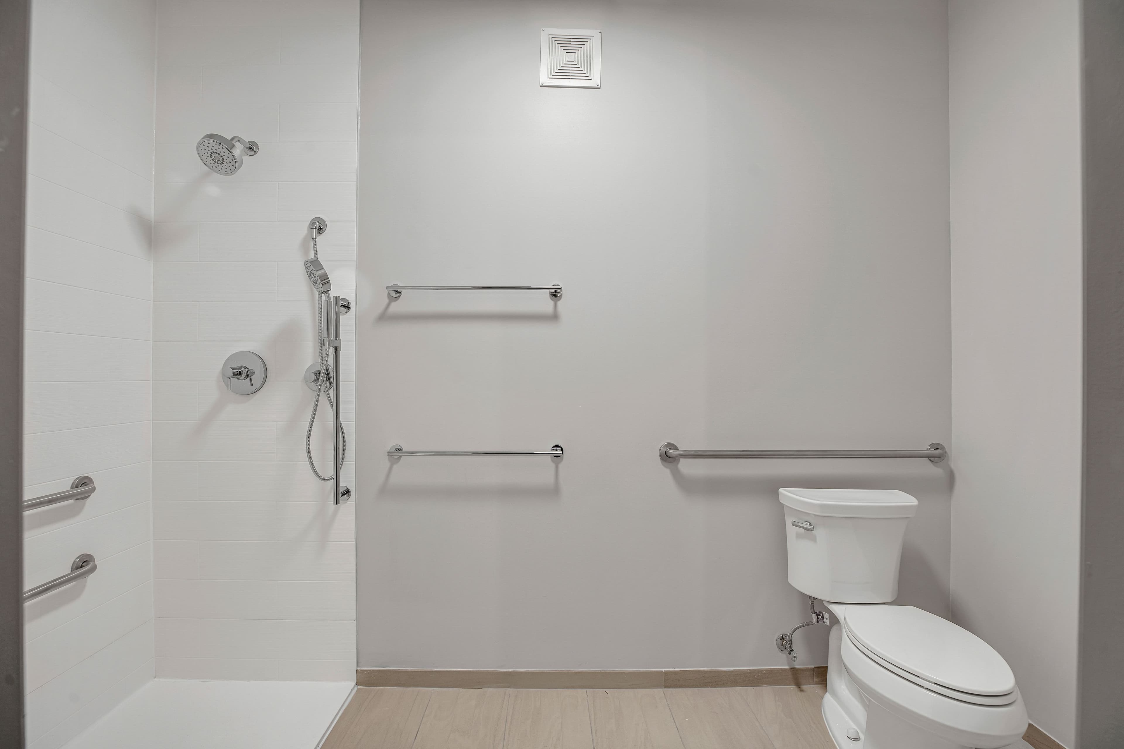 Holiday Inn Express & Suites Portland-Jantzen Beach — 73