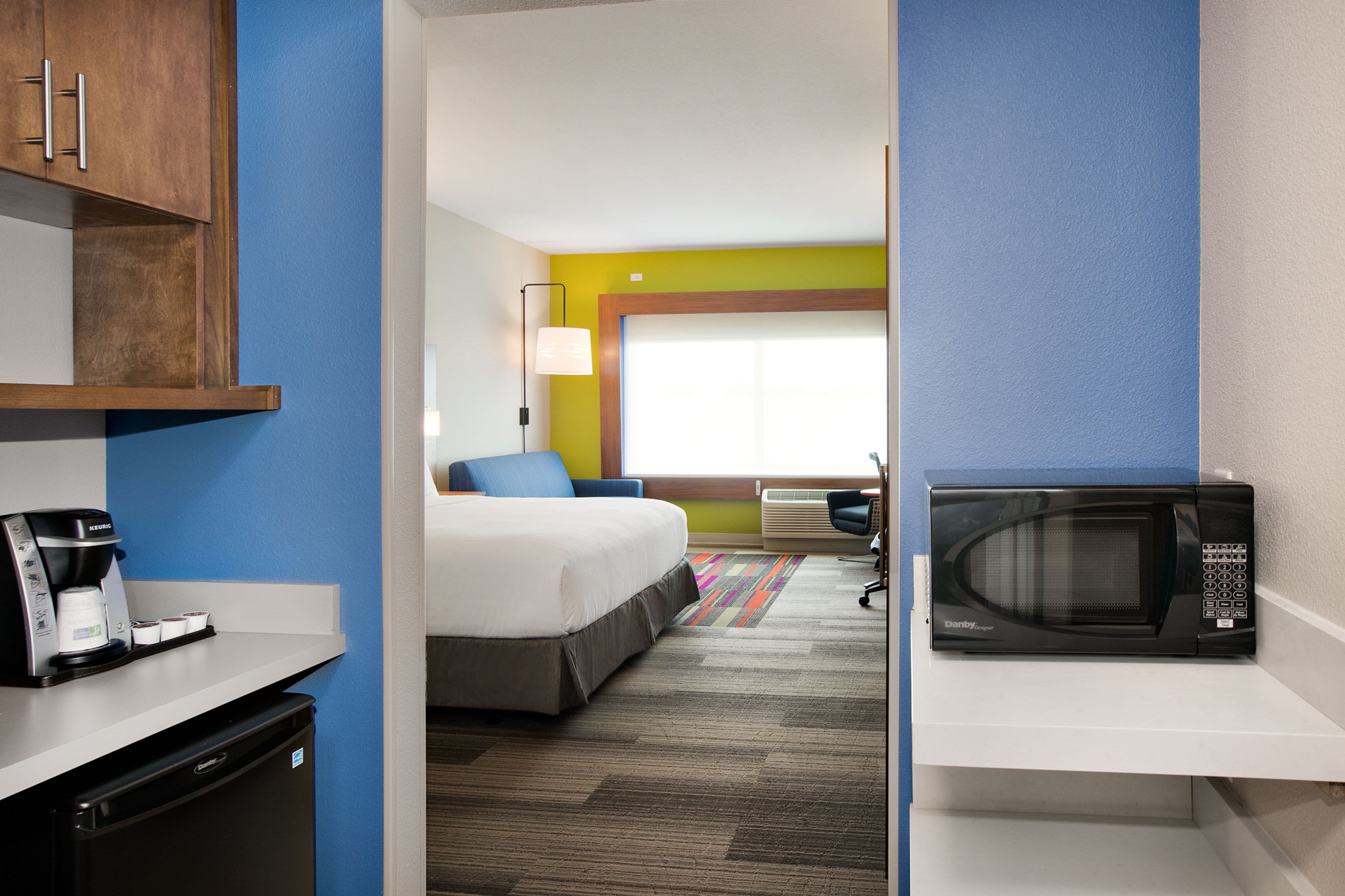 Holiday Inn Express & Suites Prosser - Yakima Valley Wine - Image 2