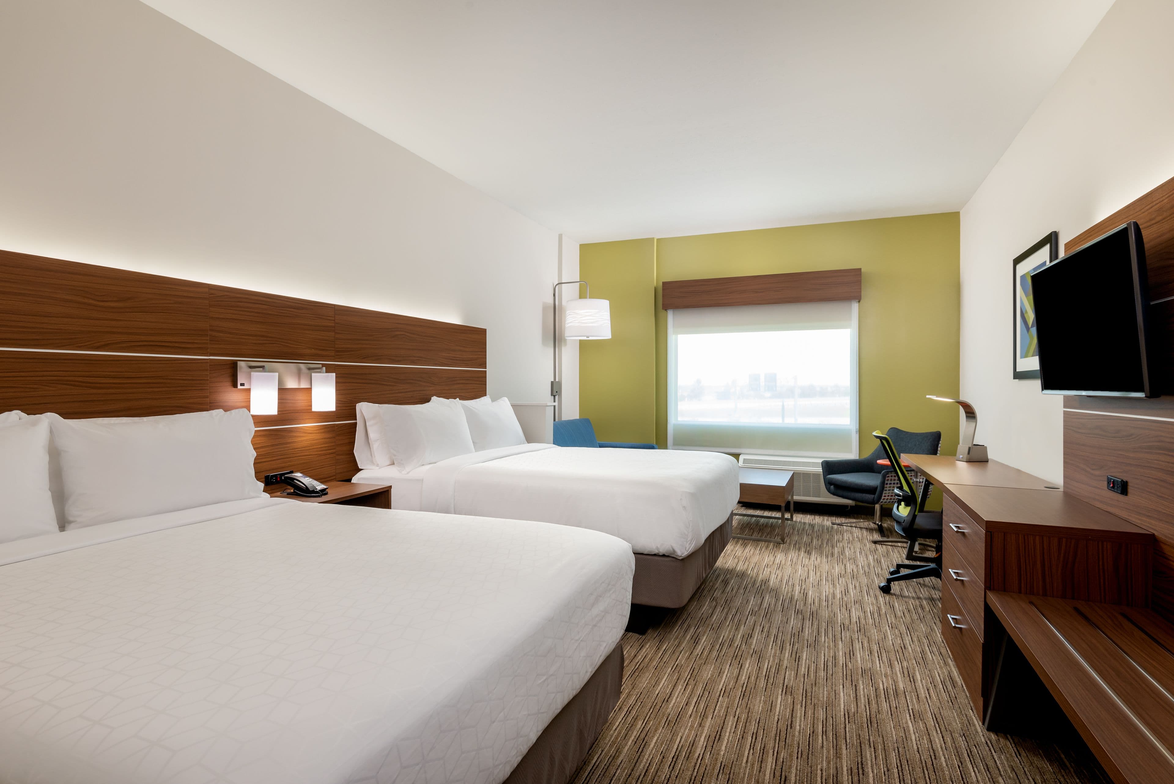Holiday Inn Express & Suites Punta Gorda — 12