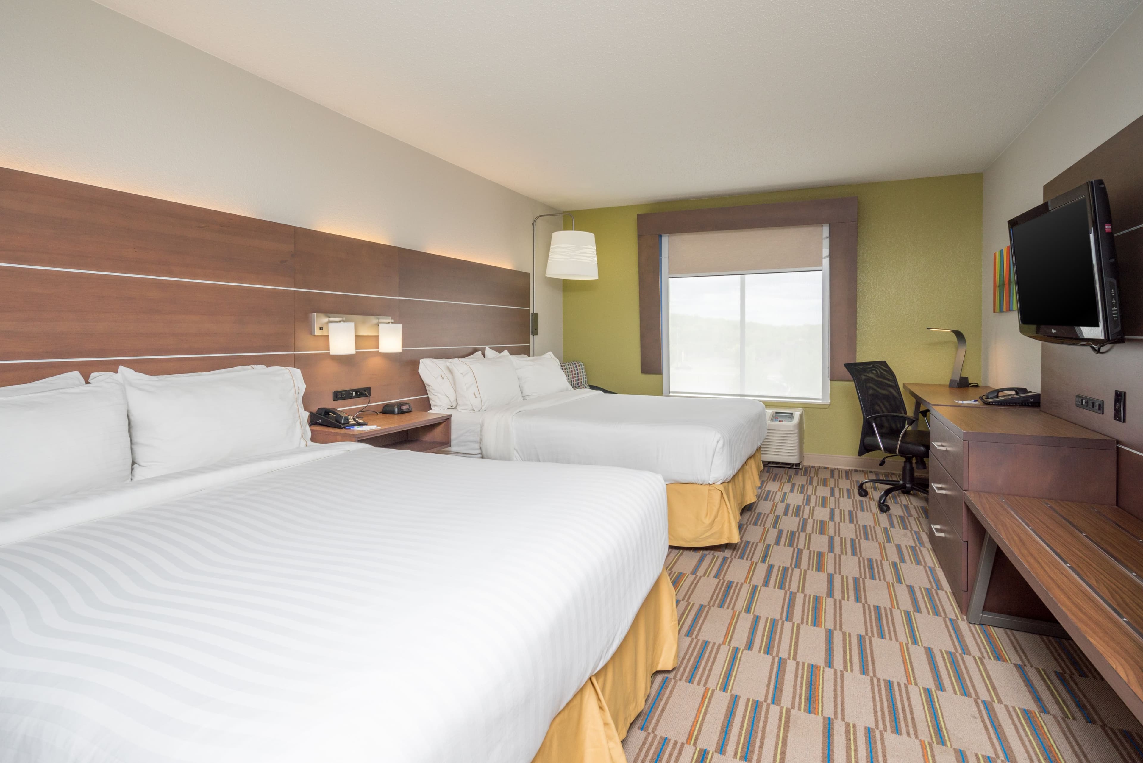 Holiday Inn Express & Suites Quakertown - Allentown Area — 9