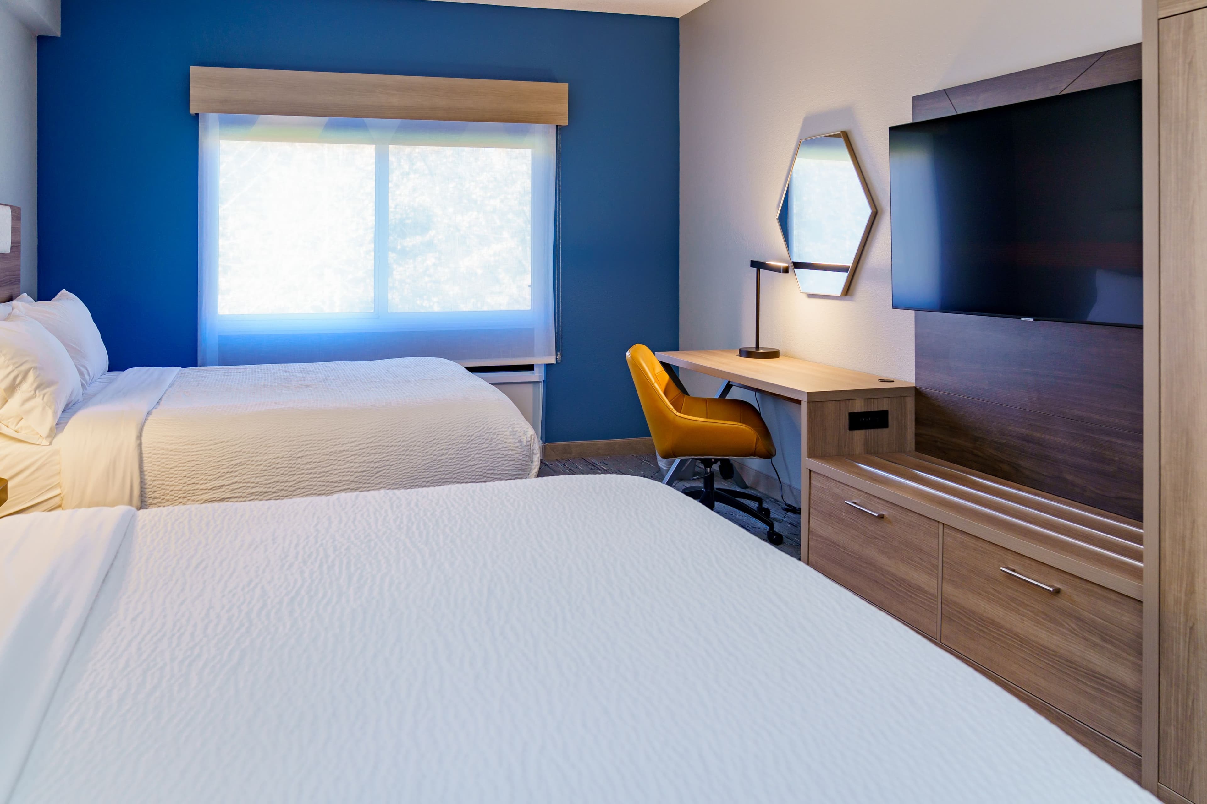 Holiday Inn Express & Suites Raleigh SW NC State — 46