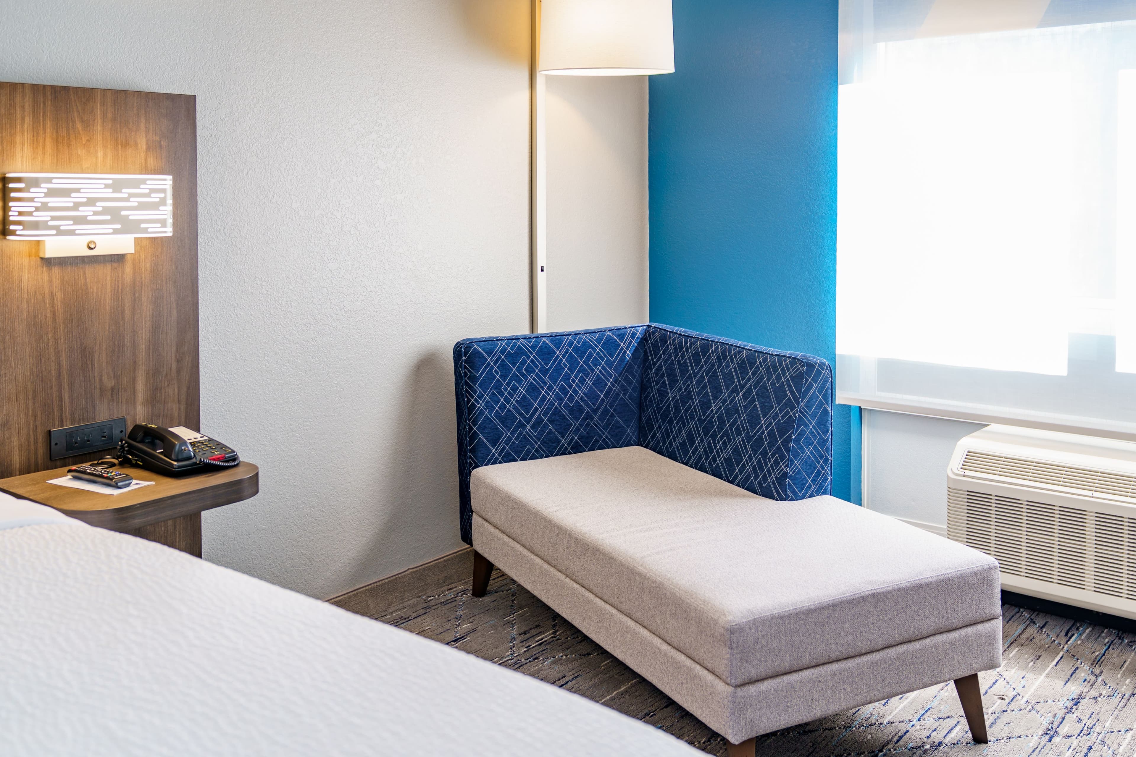 Holiday Inn Express & Suites Raleigh SW NC State — 23