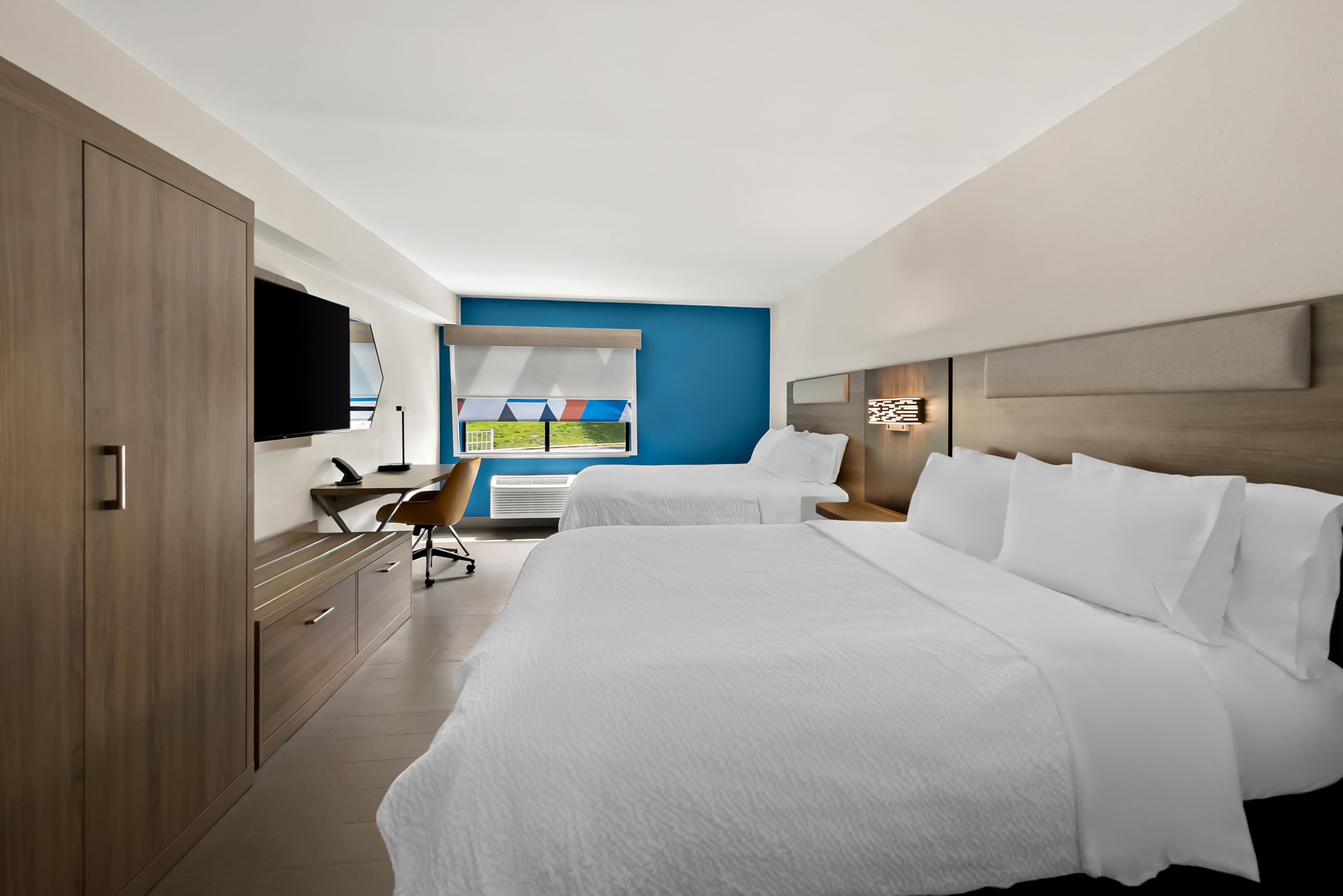 Holiday Inn Express & Suites Raleigh NE - Medical Ctr Area — 26