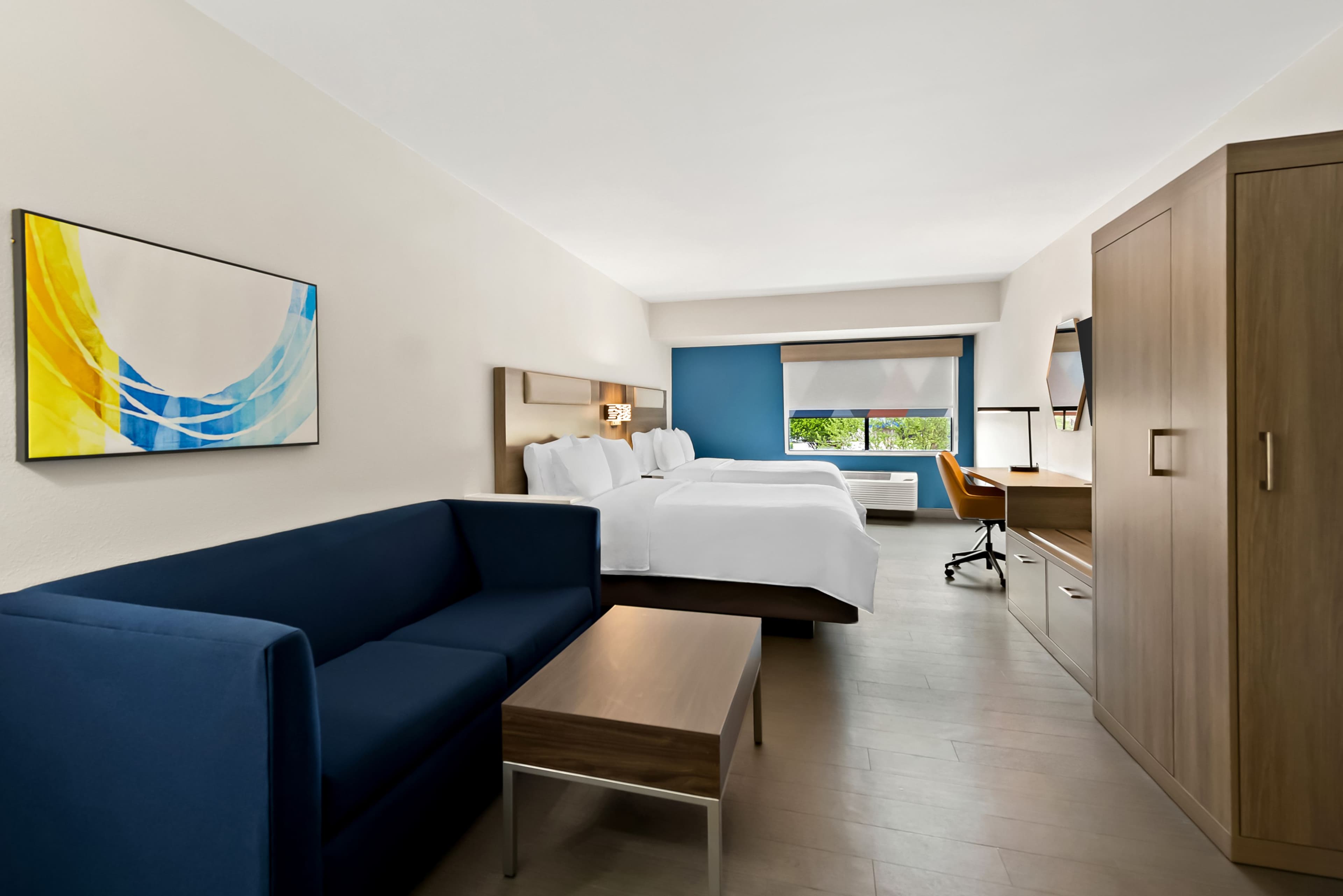 Holiday Inn Express & Suites Raleigh NE - Medical Ctr Area — 50