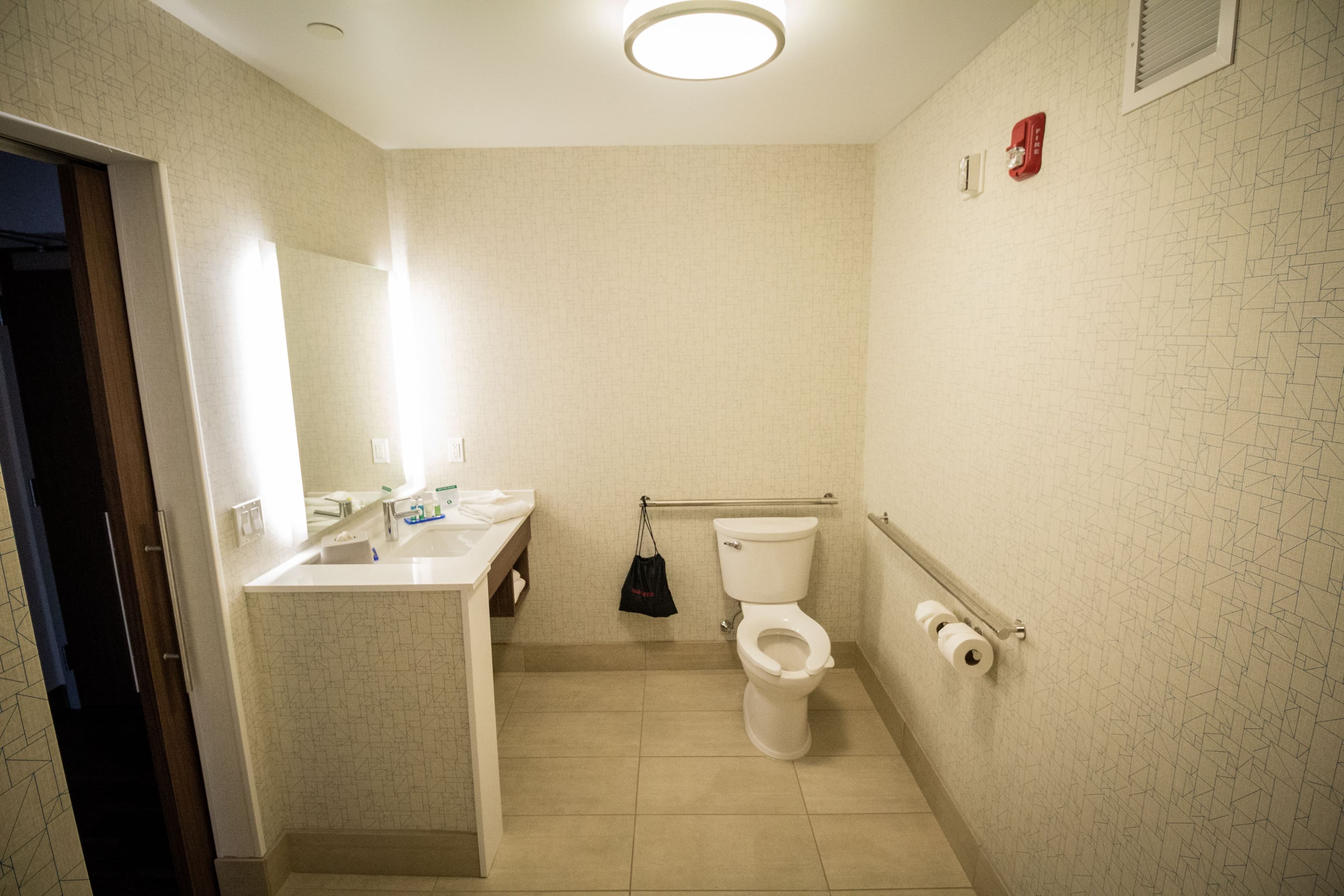 Holiday Inn Express & Suites Boston South - Randolph — 29