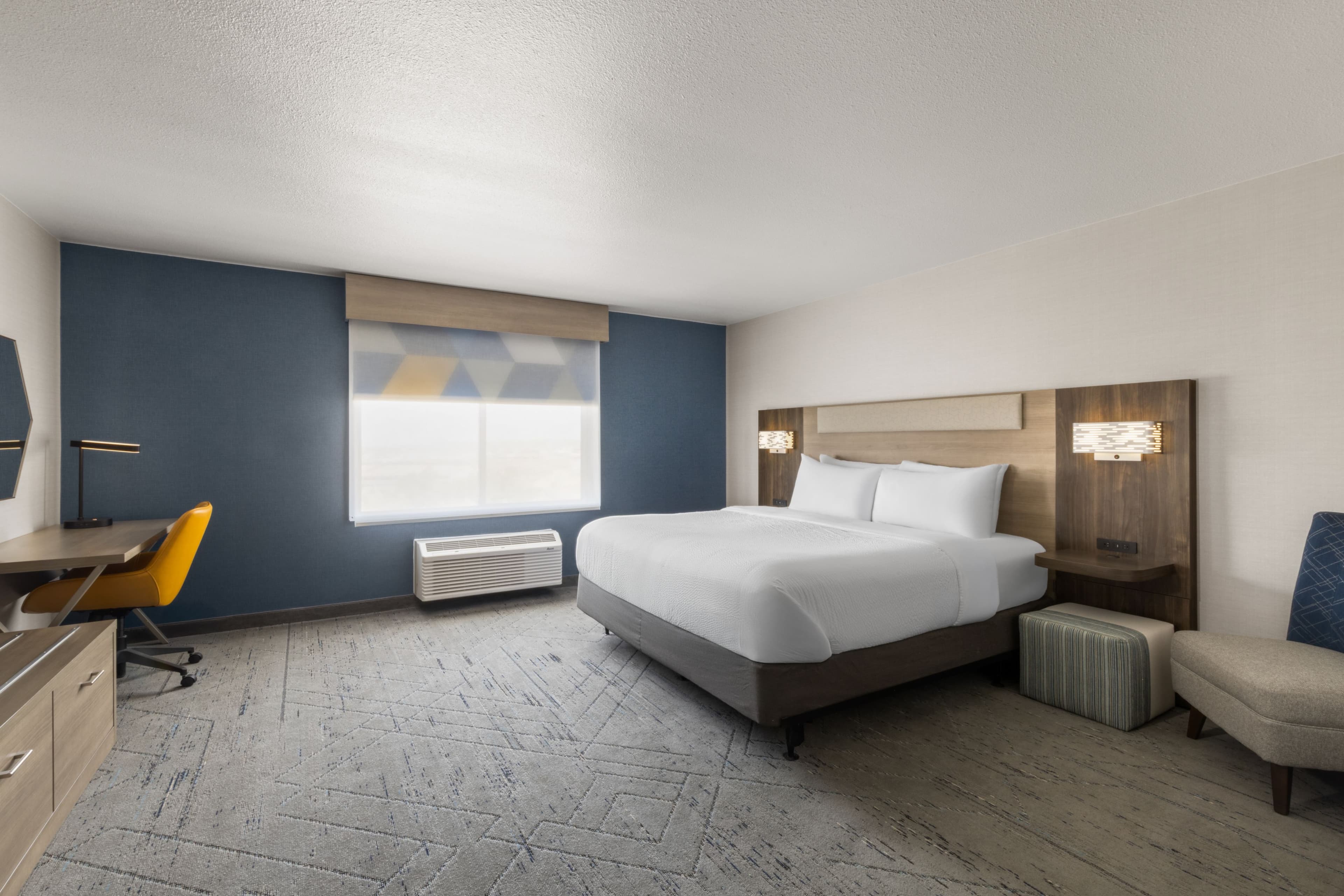 Holiday Inn Express & Suites Rapid City I-90 — 8