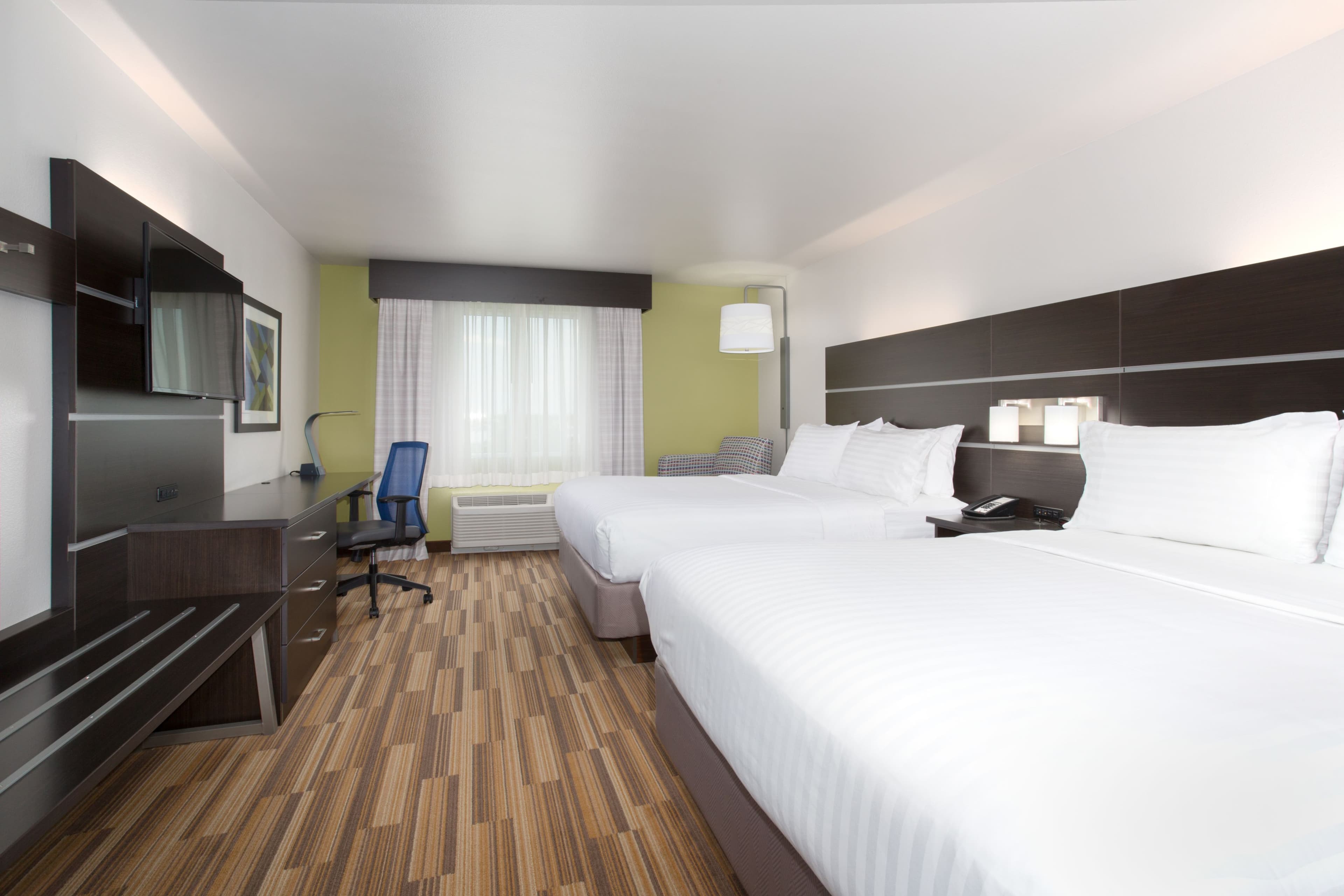 Holiday Inn Express & Suites Rapid City - Rushmore South — 32