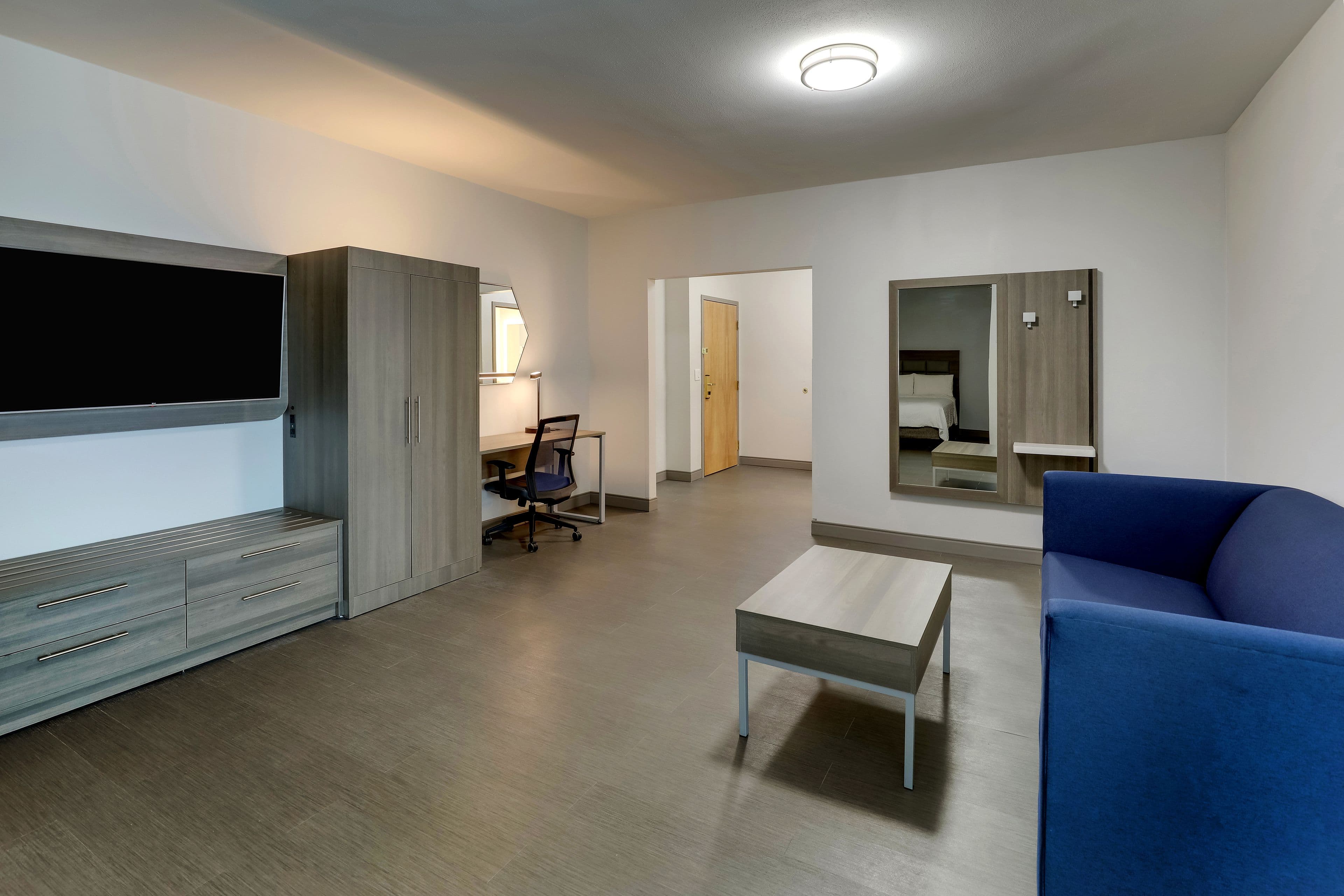 Holiday Inn Express & Suites Richmond — 30