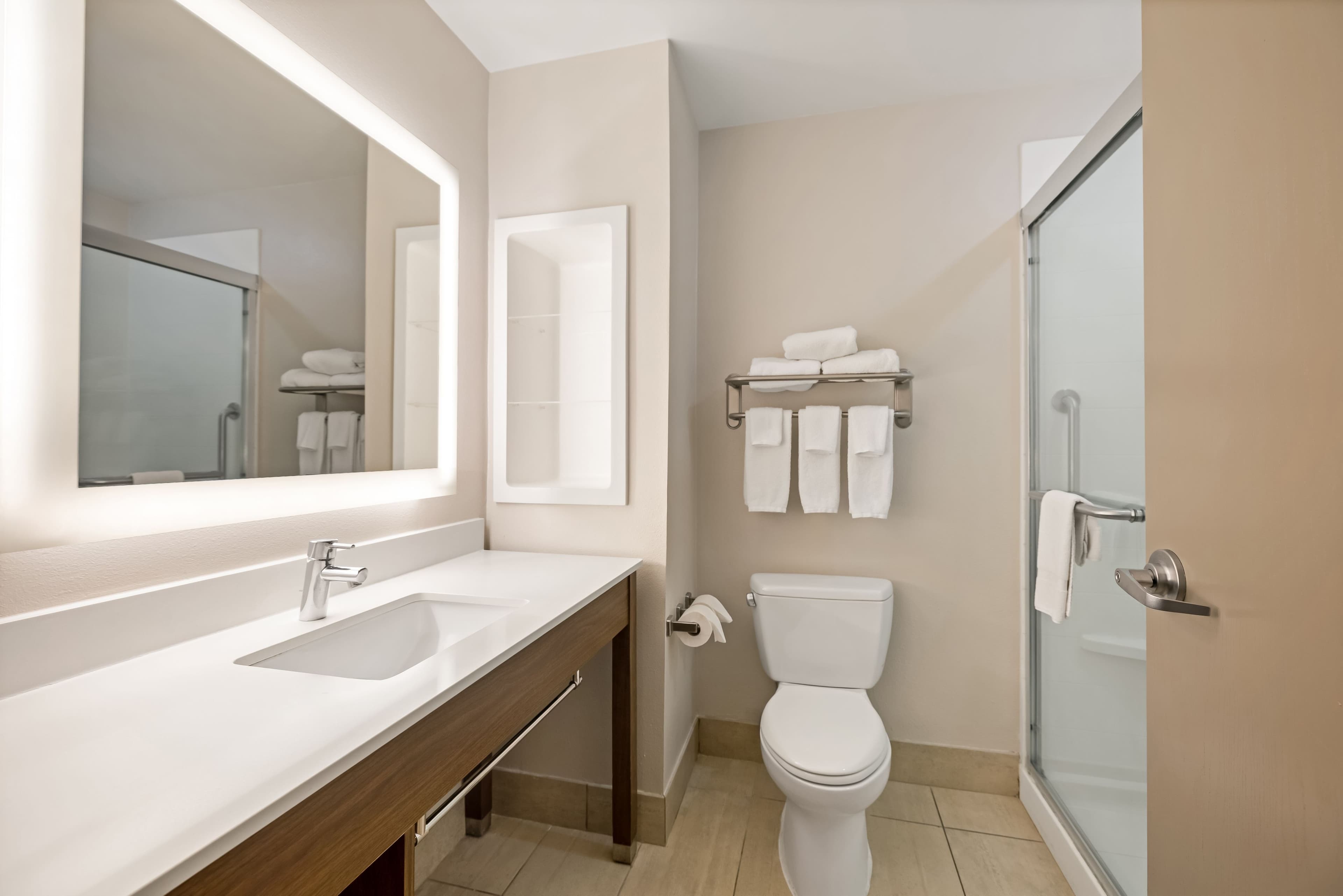 Holiday Inn Express & Suites Rolla - Univ of Missouri S&T — 2