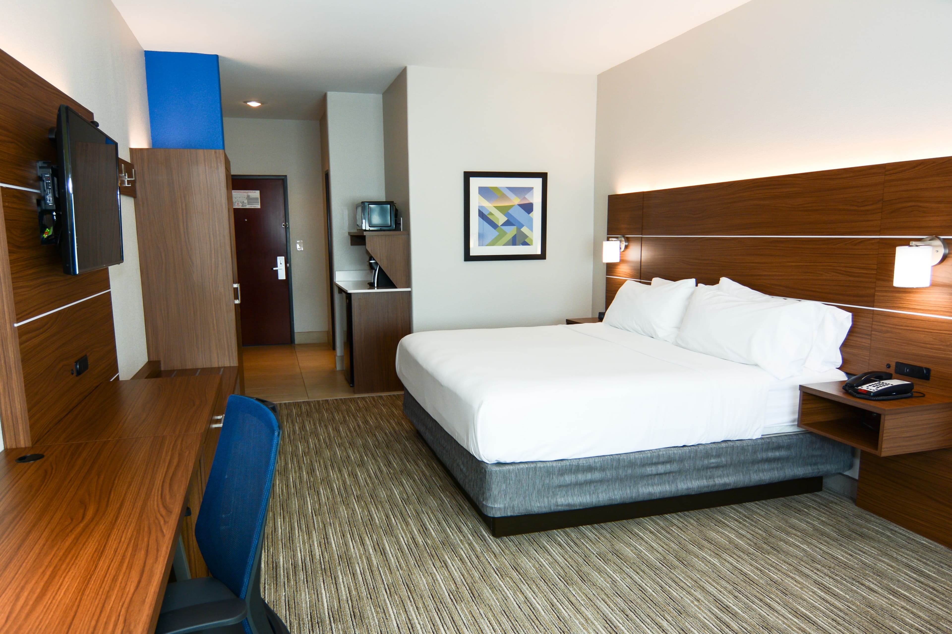 Holiday Inn Express & Suites Rolla - Univ of Missouri S&T - Image 5