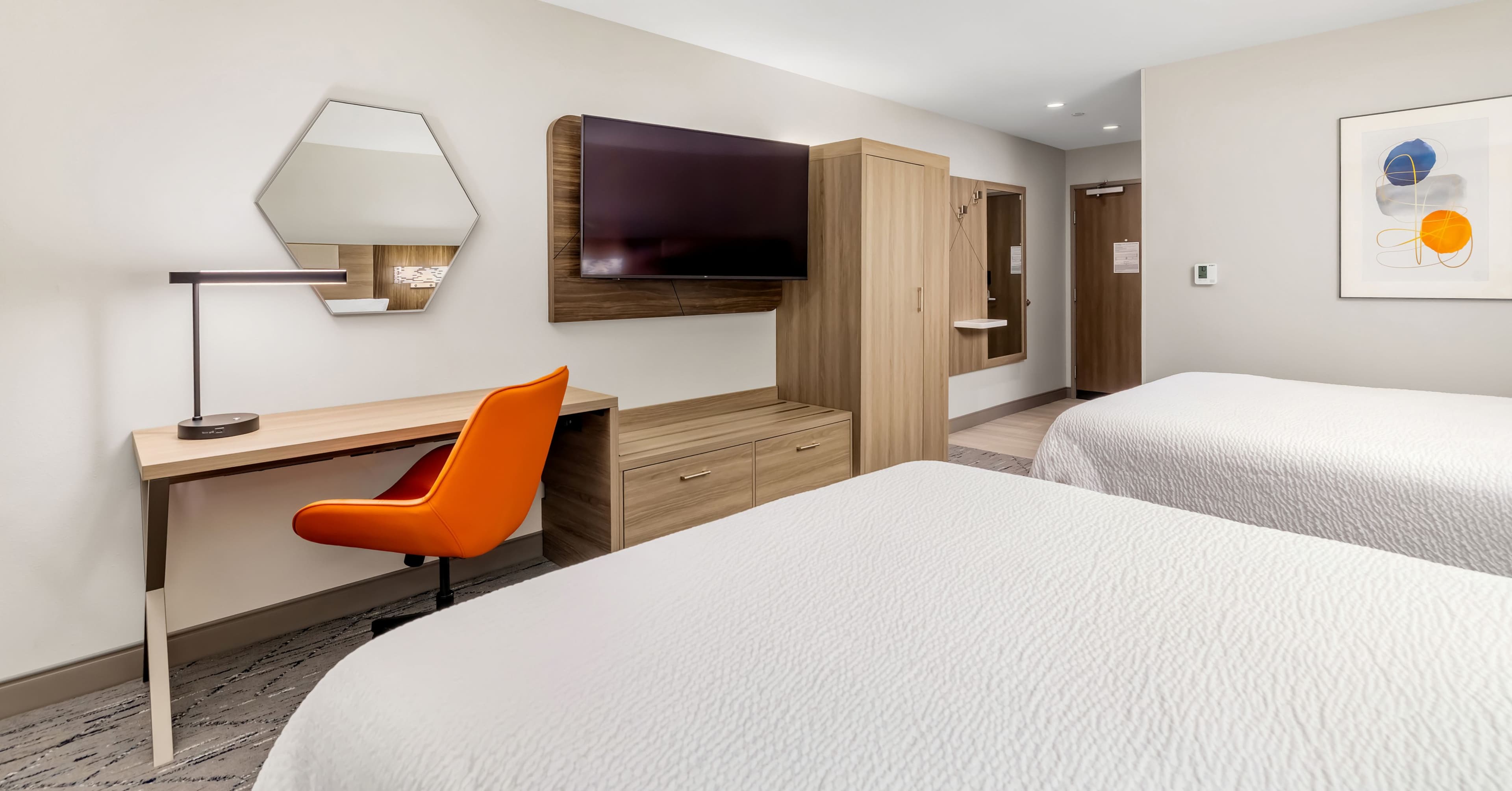 Holiday Inn Express & Suites Roseburg North — 52