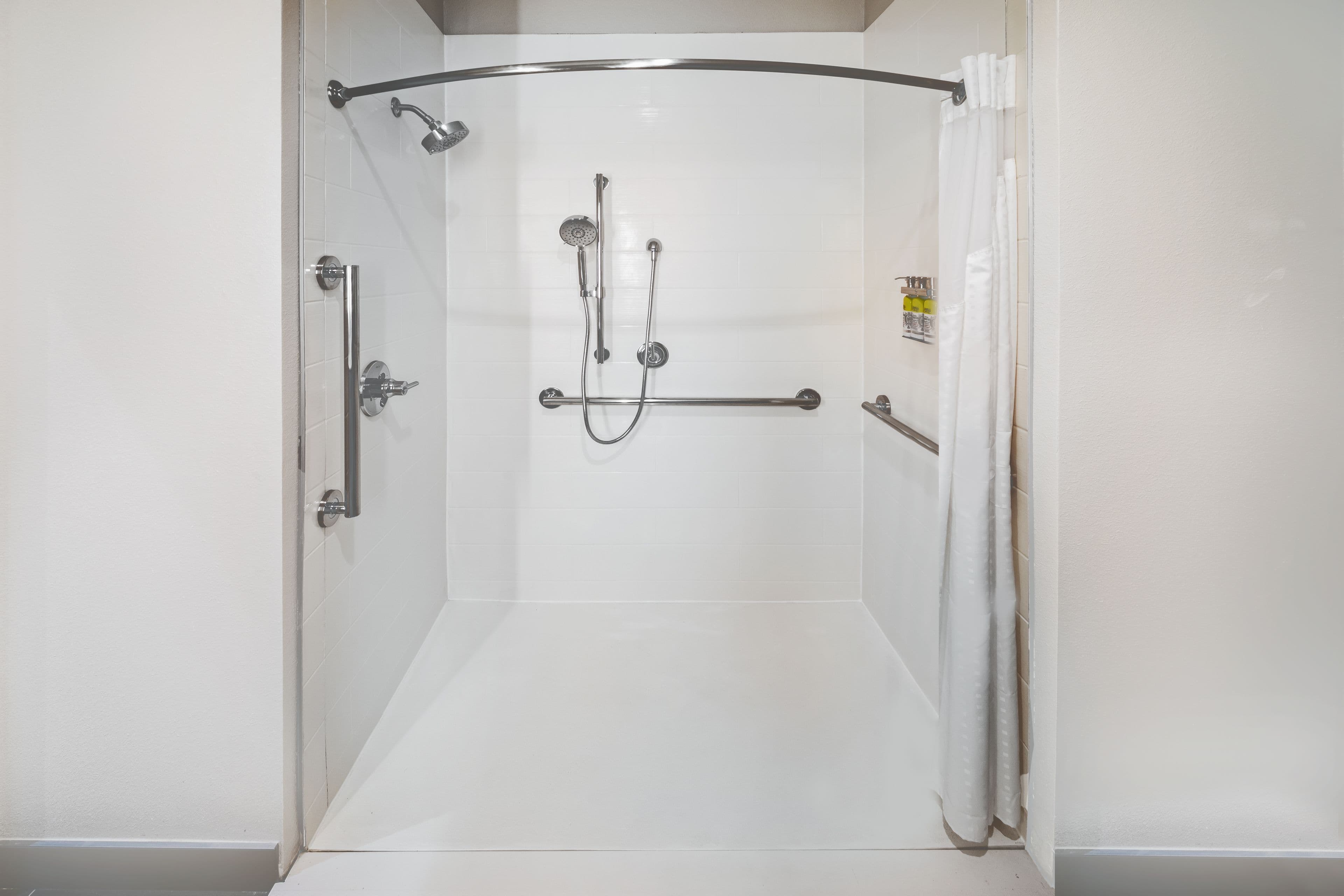 Holiday Inn Express & Suites Houston SW - Rosenberg — 13