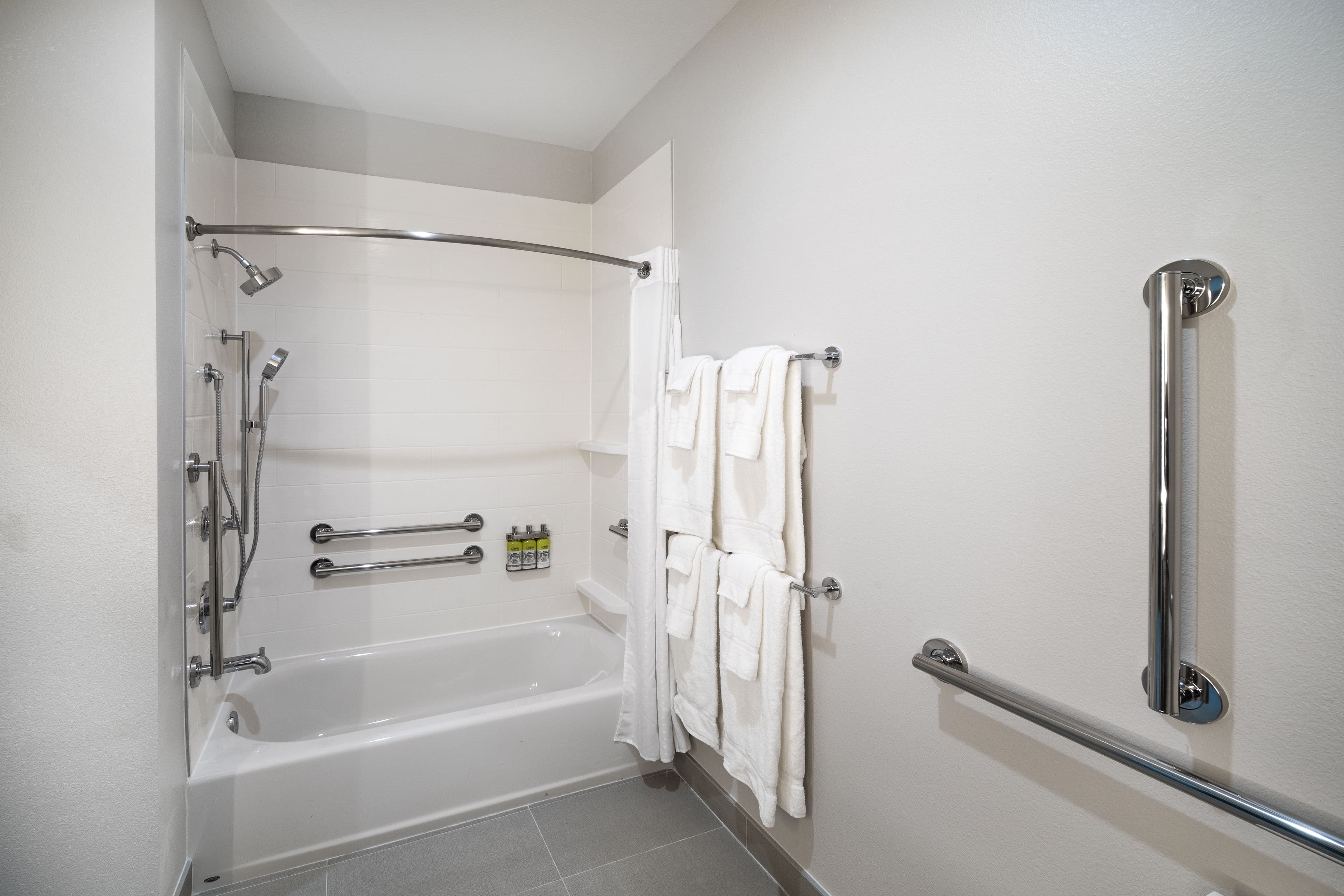 Holiday Inn Express & Suites Houston SW - Rosenberg — 39