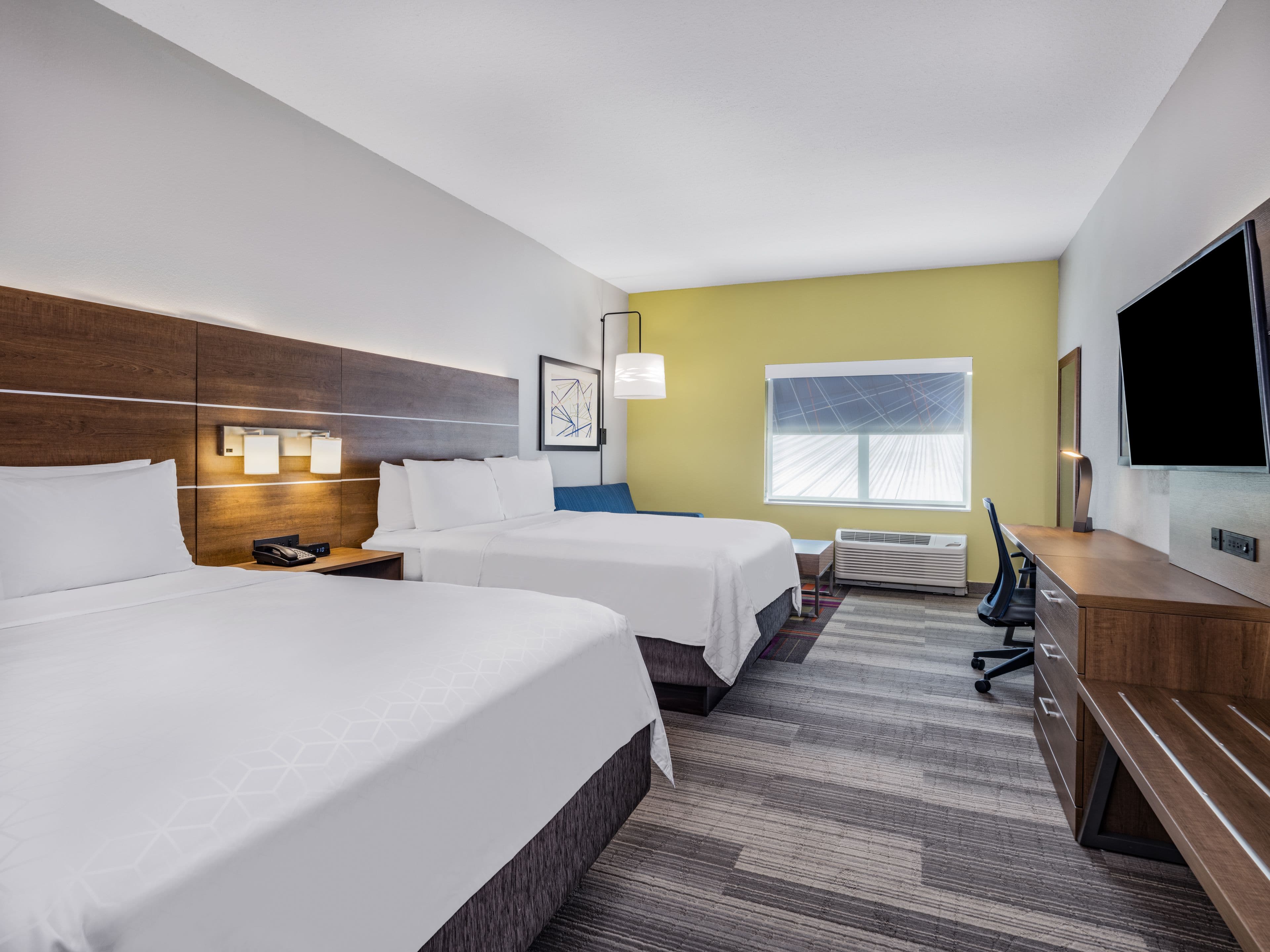Holiday Inn Express & Suites Ruskin - Sun City — 25