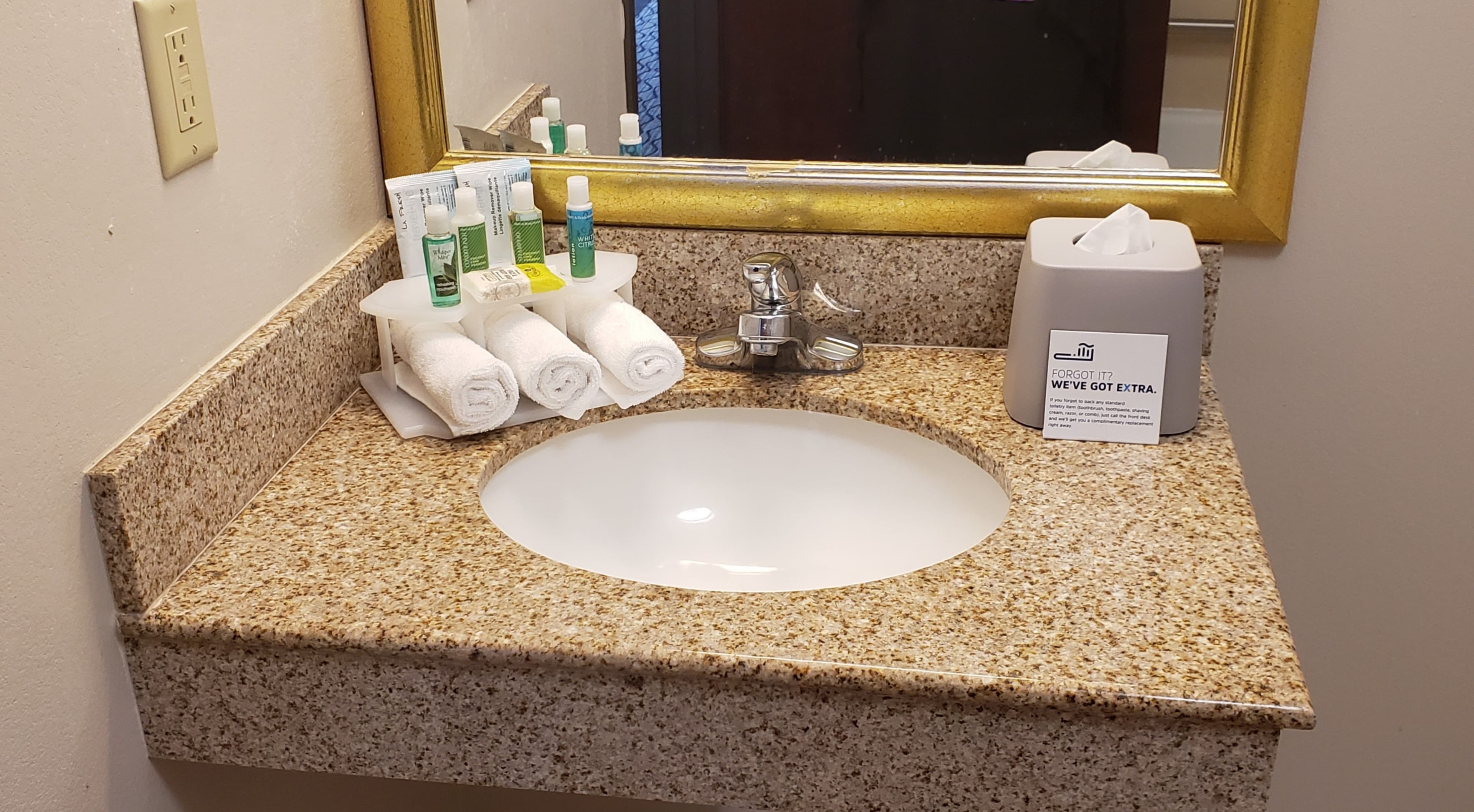 Holiday Inn Express & Suites San Angelo — 6