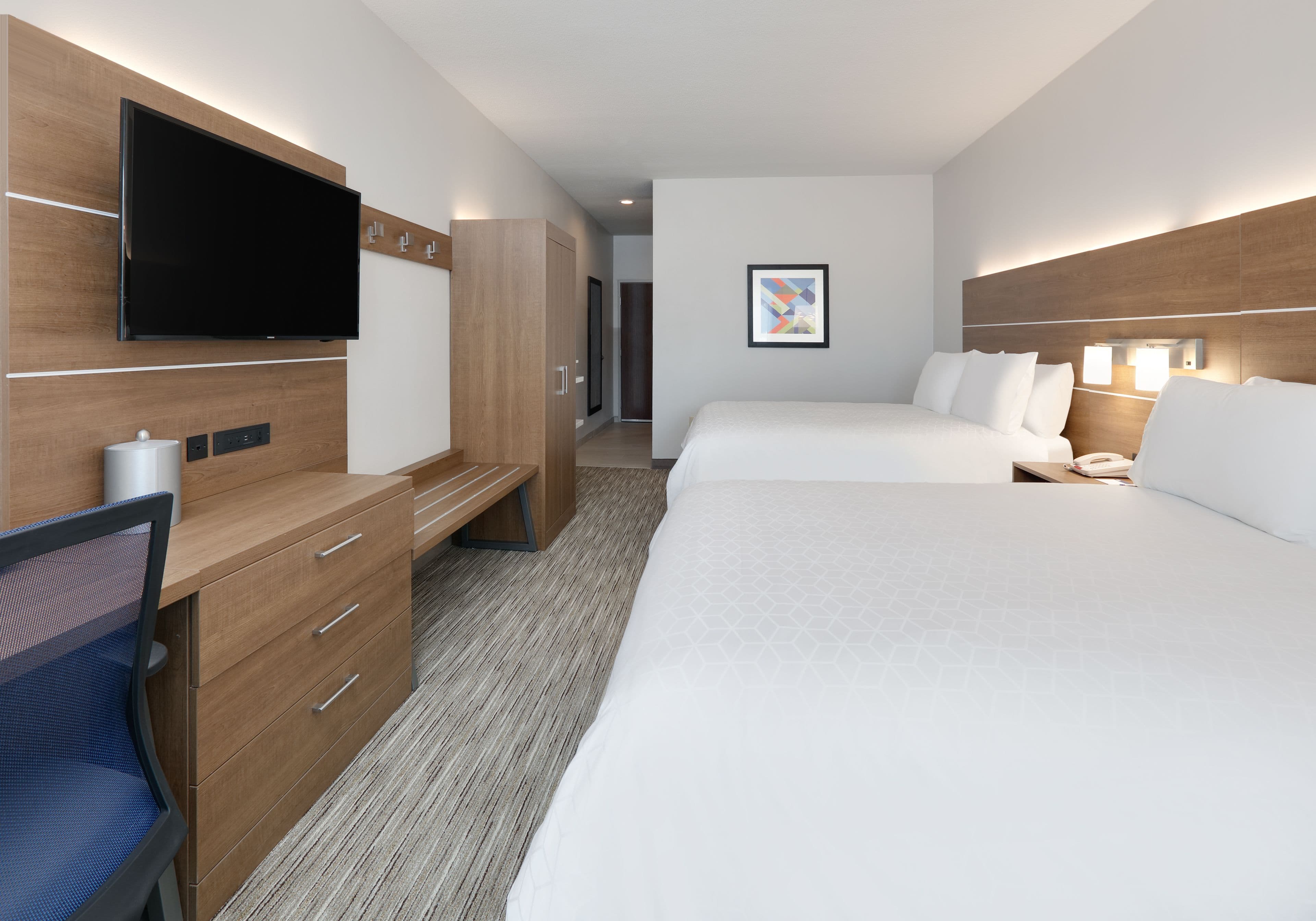 Holiday Inn Express & Suites San Antonio NW near SeaWorld — 10