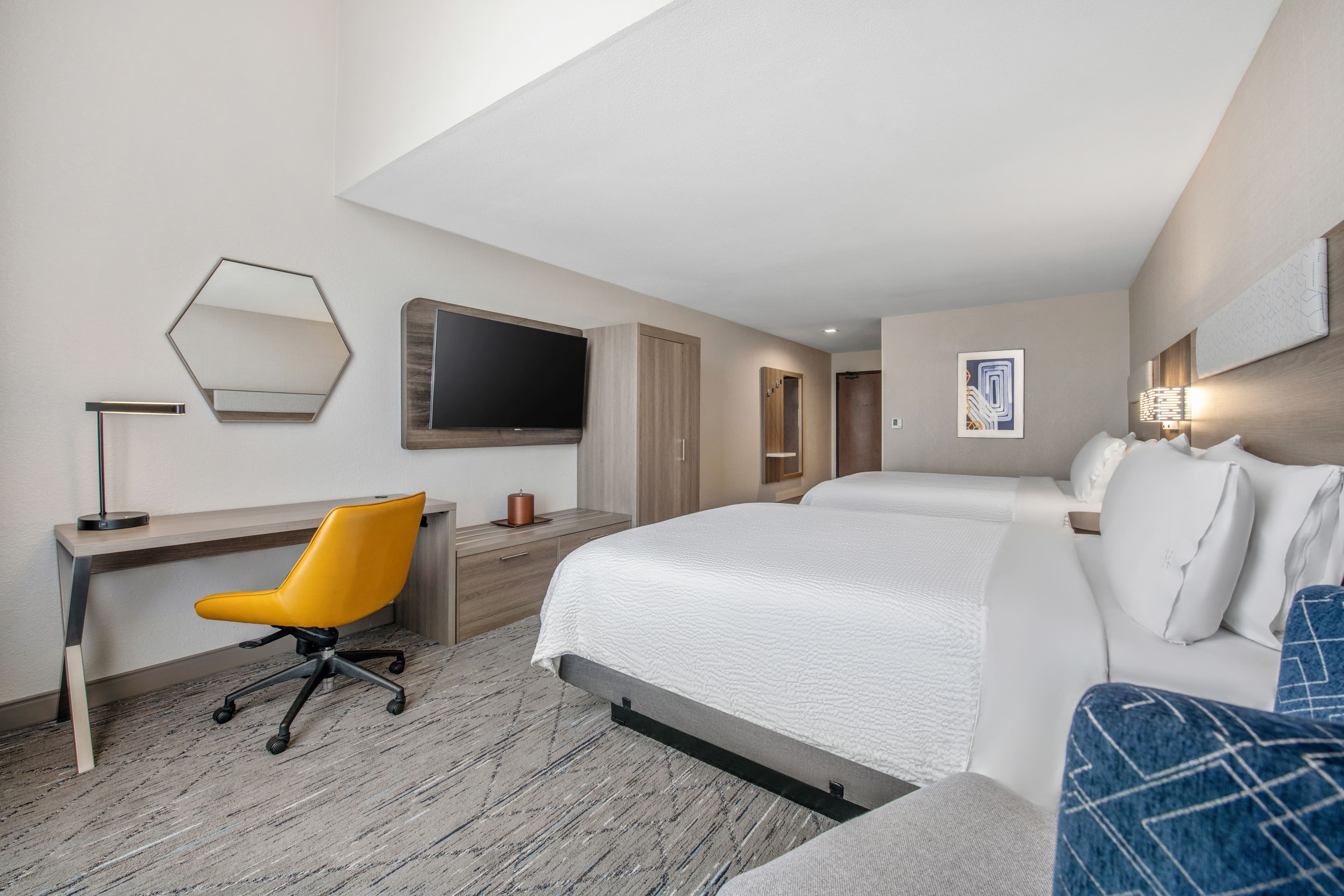 Holiday Inn Express & Suites San Diego-Sorrento Valley — 19
