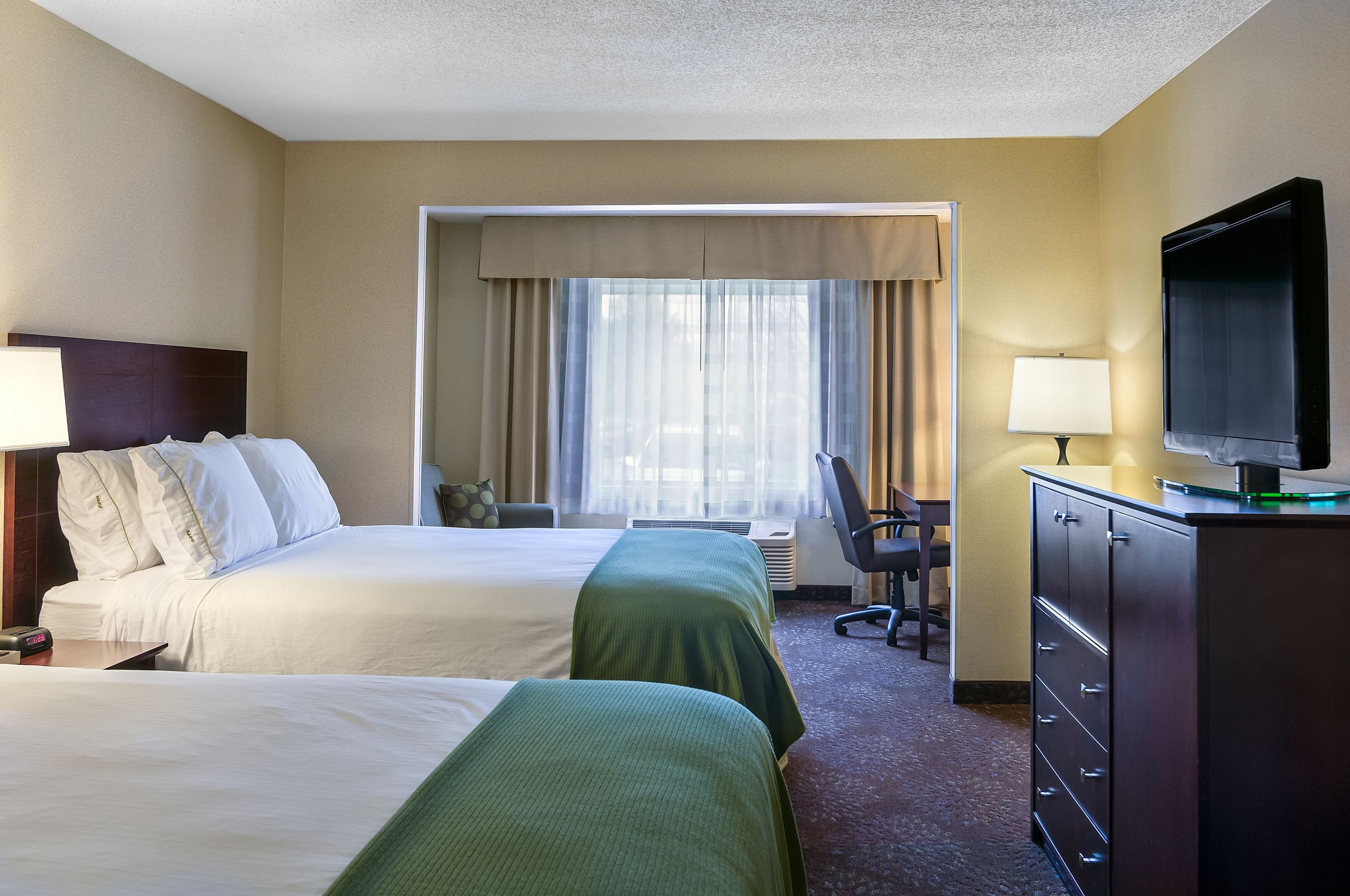 Holiday Inn Express & Suites Sandy - South Salt Lake City — 20