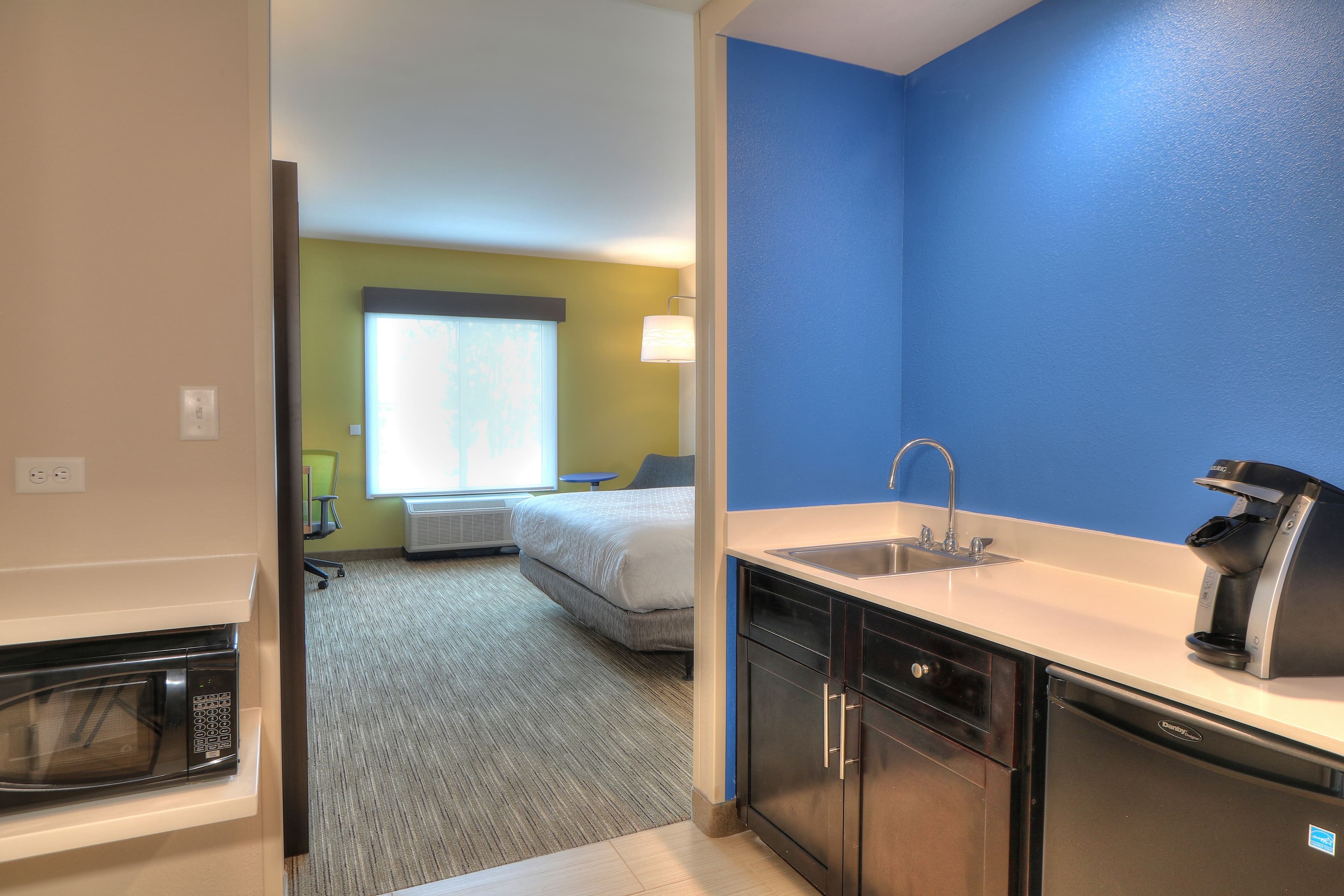 Holiday Inn Express & Suites Mobile/Saraland — 20