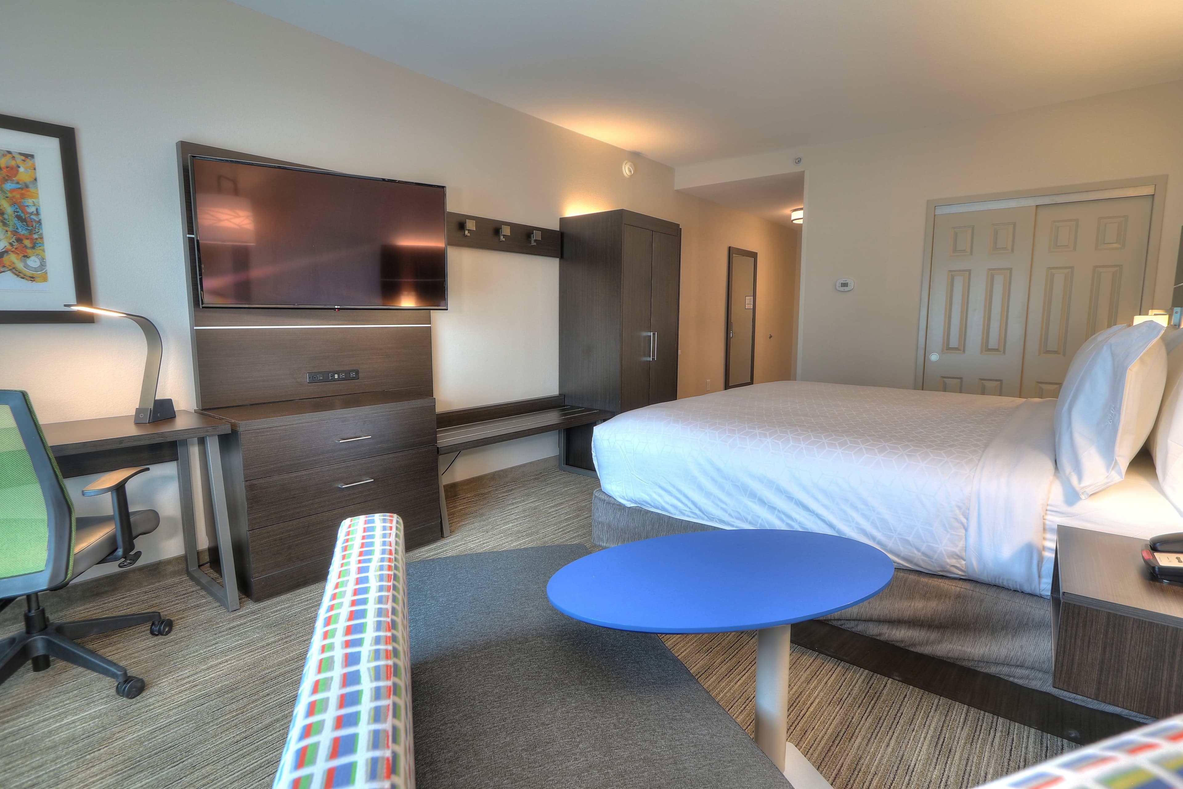 Holiday Inn Express & Suites Mobile/Saraland — 14