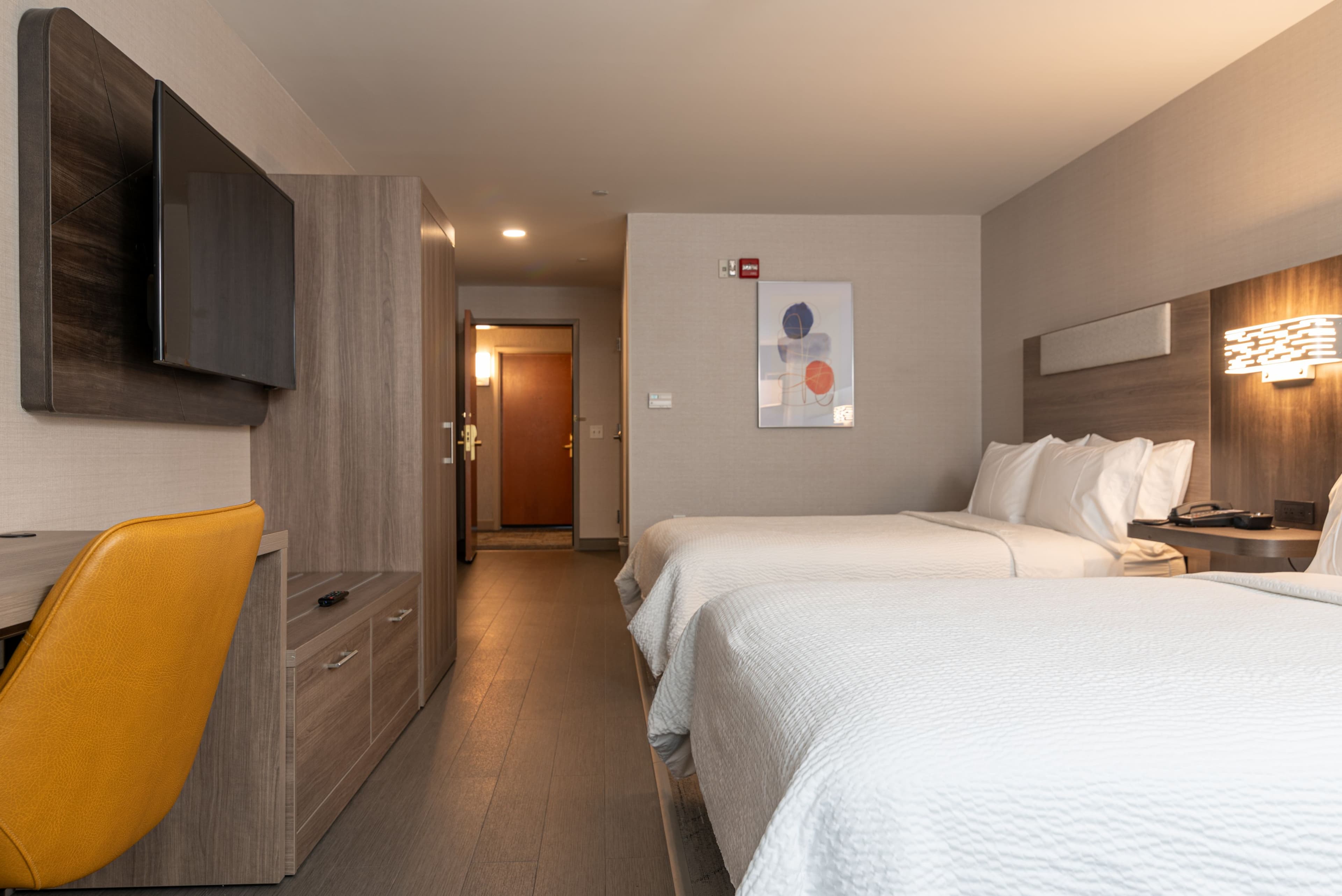 Holiday Inn Express & Suites Hampton South-Seabrook — 37